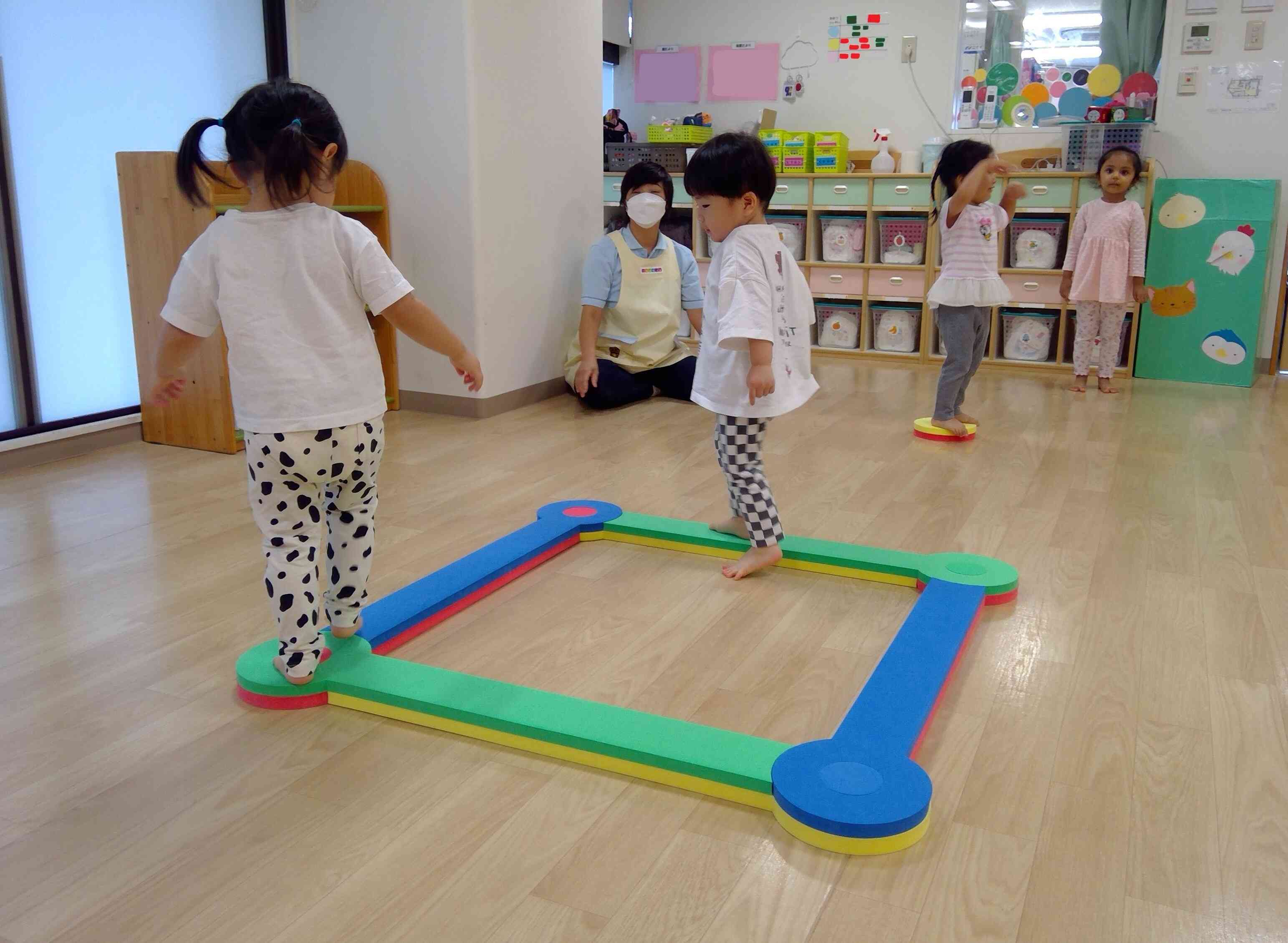 みんなでグルグル渡ったよ。