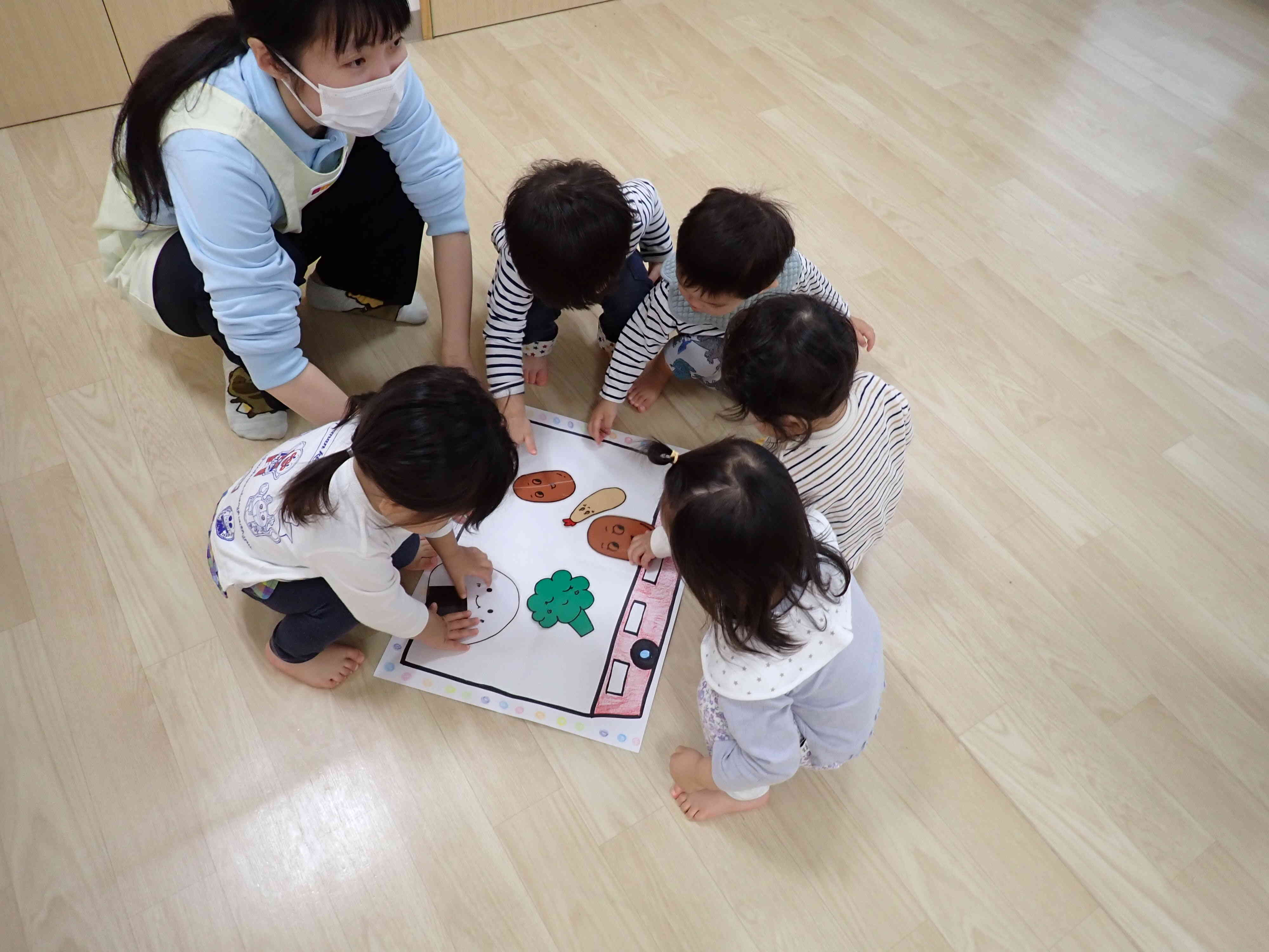 おべんとうバス