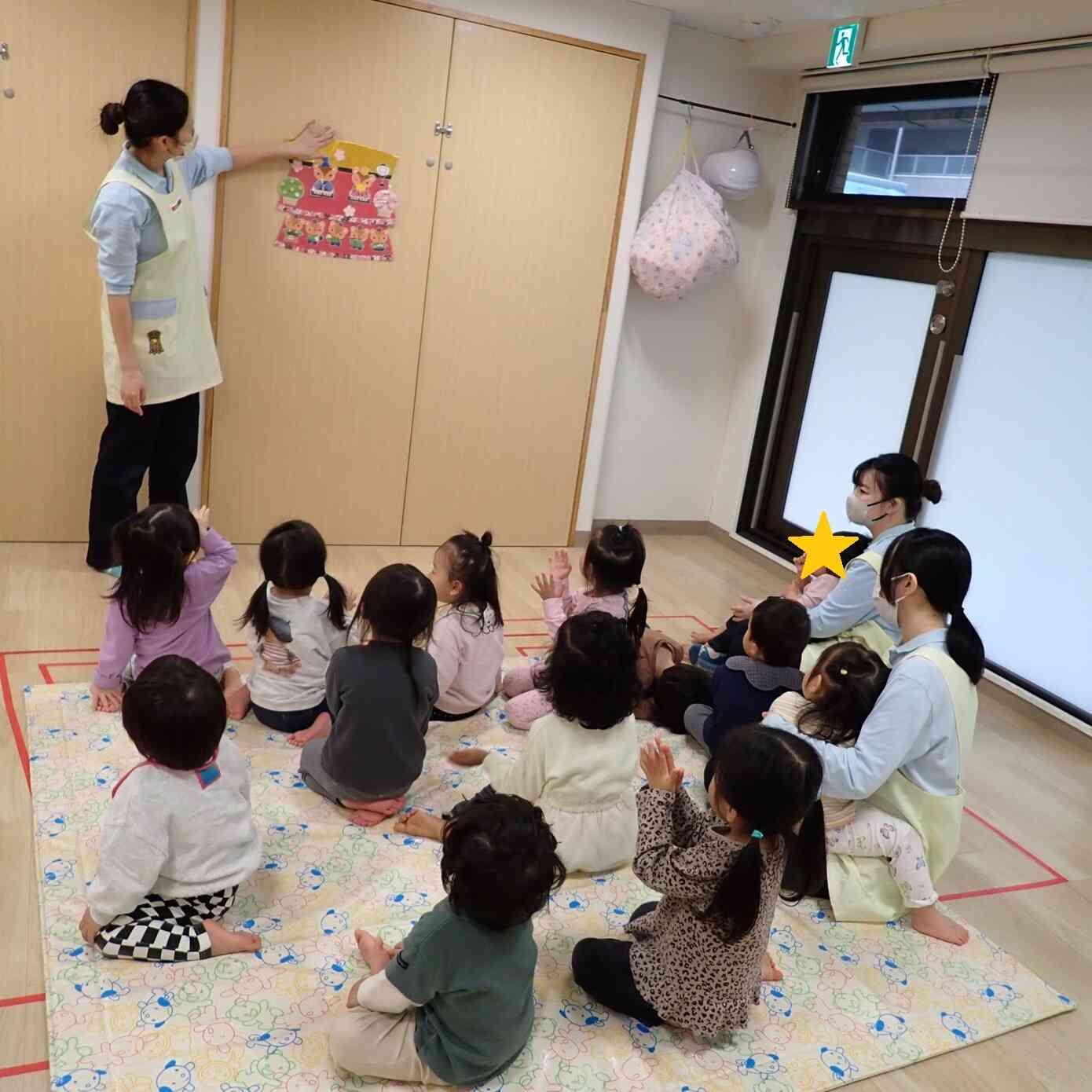 ひなまつり集会を行いました