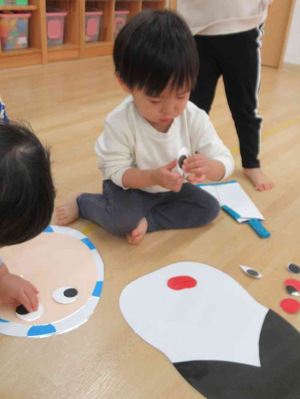 １・２歳児クラスも福笑いしたよ！