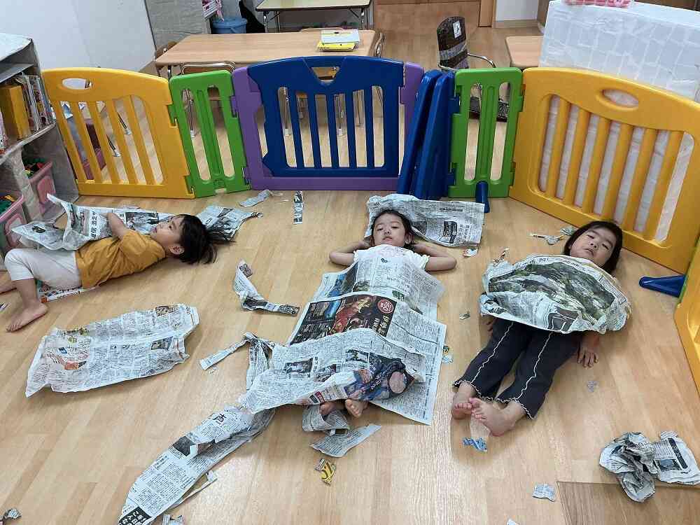 新聞あそびをしたよ♪