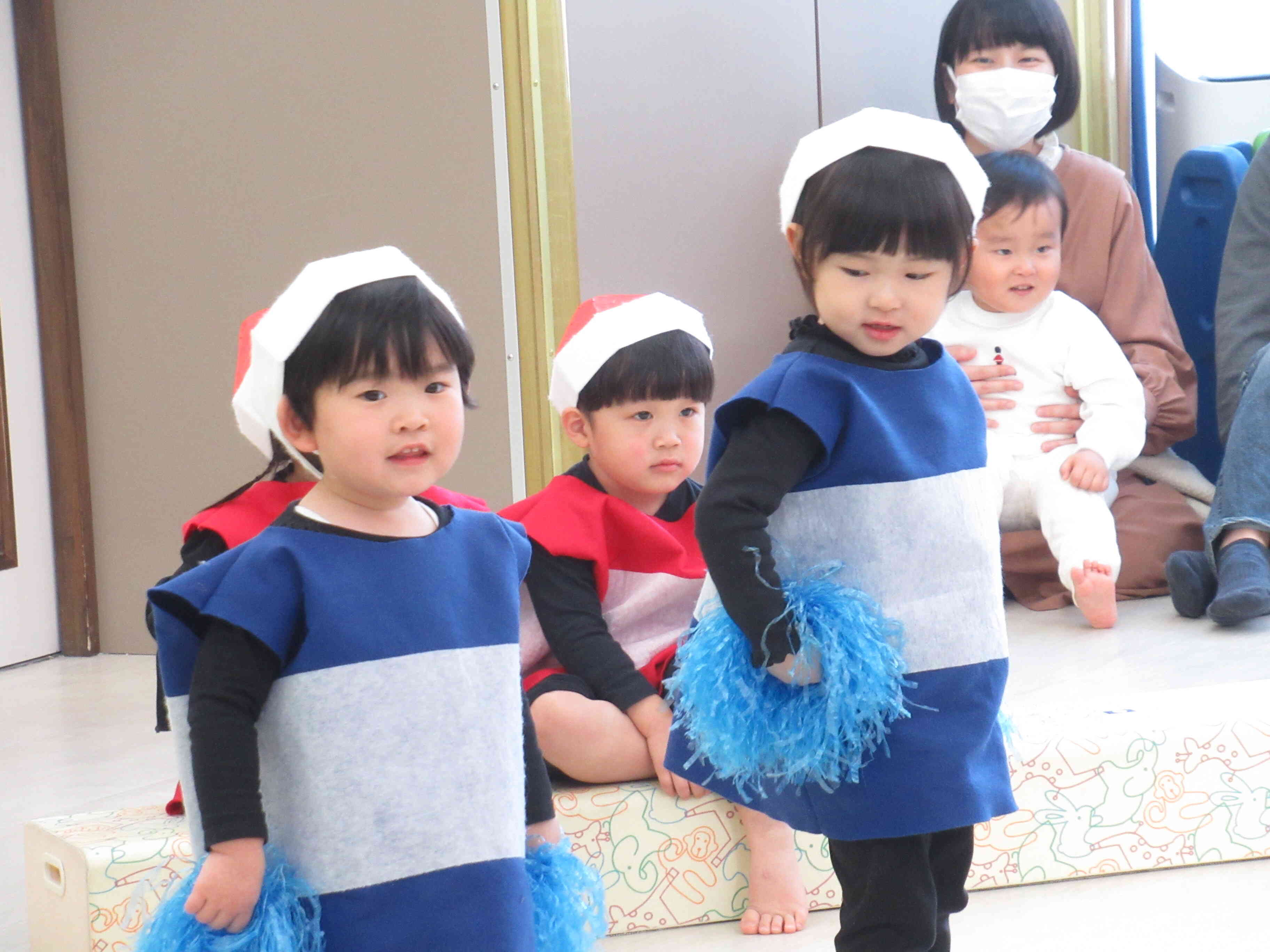 青いくれよんさん