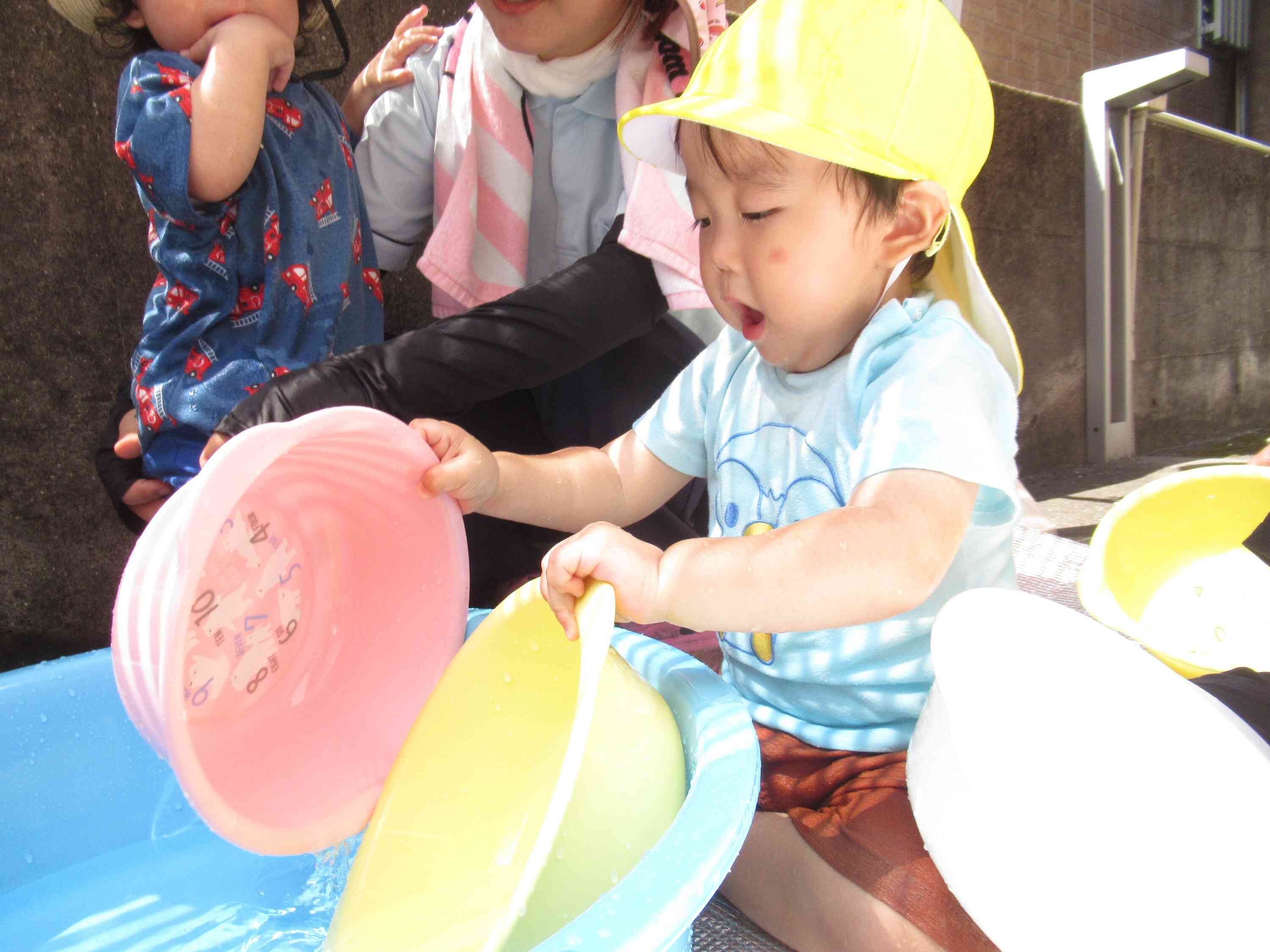 タライで・・