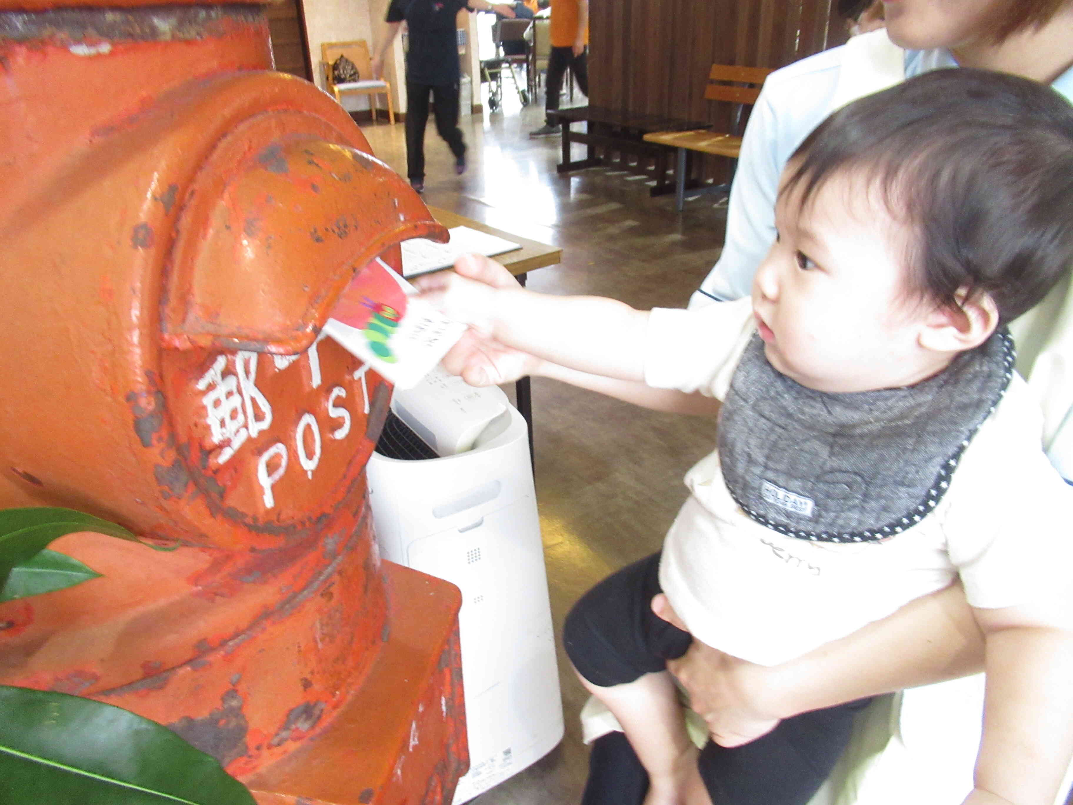 ポスト投函　ひよこ組