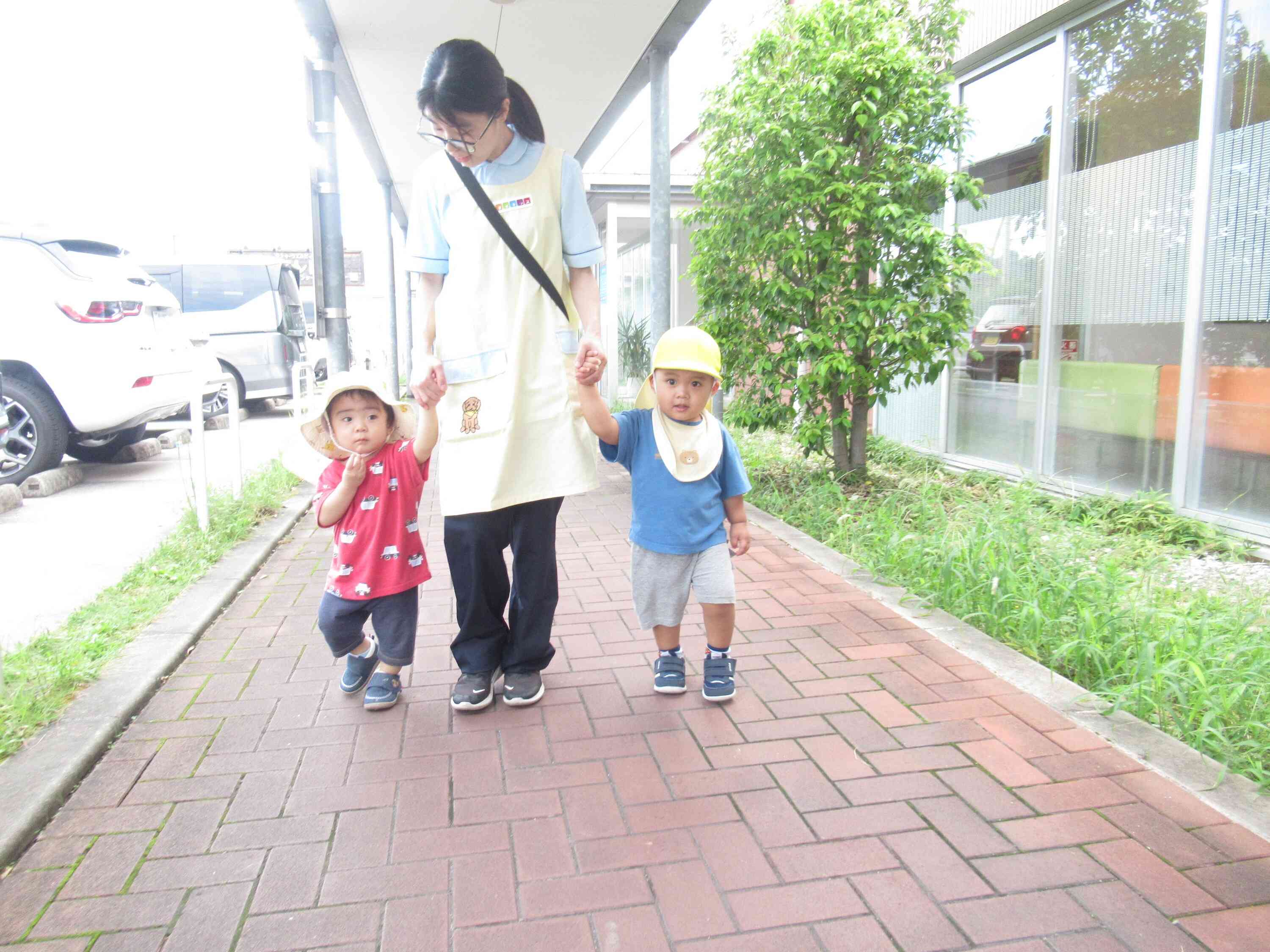 芝生で遊んだよ！