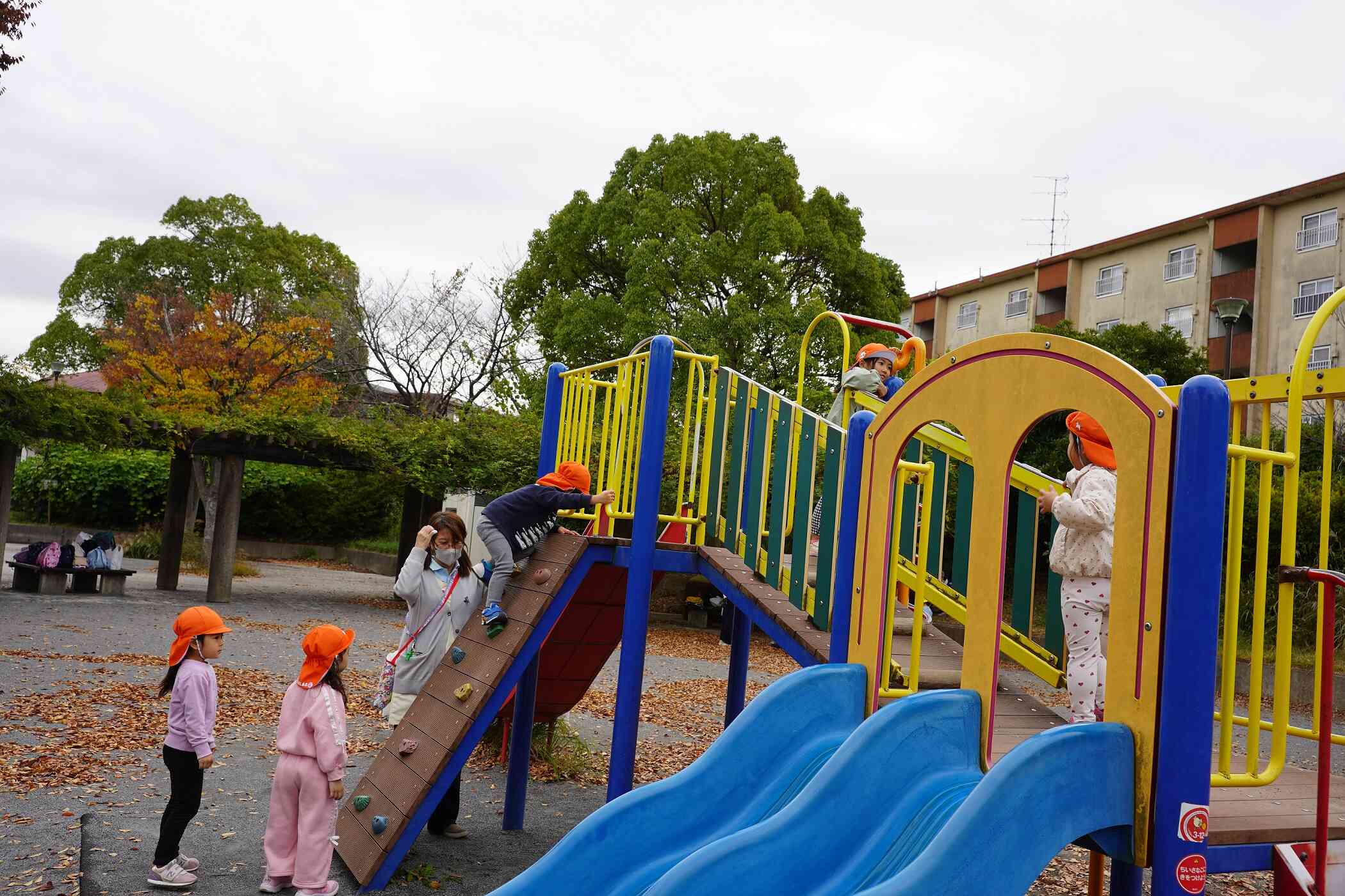 【3歳児りす組さんの遠足】