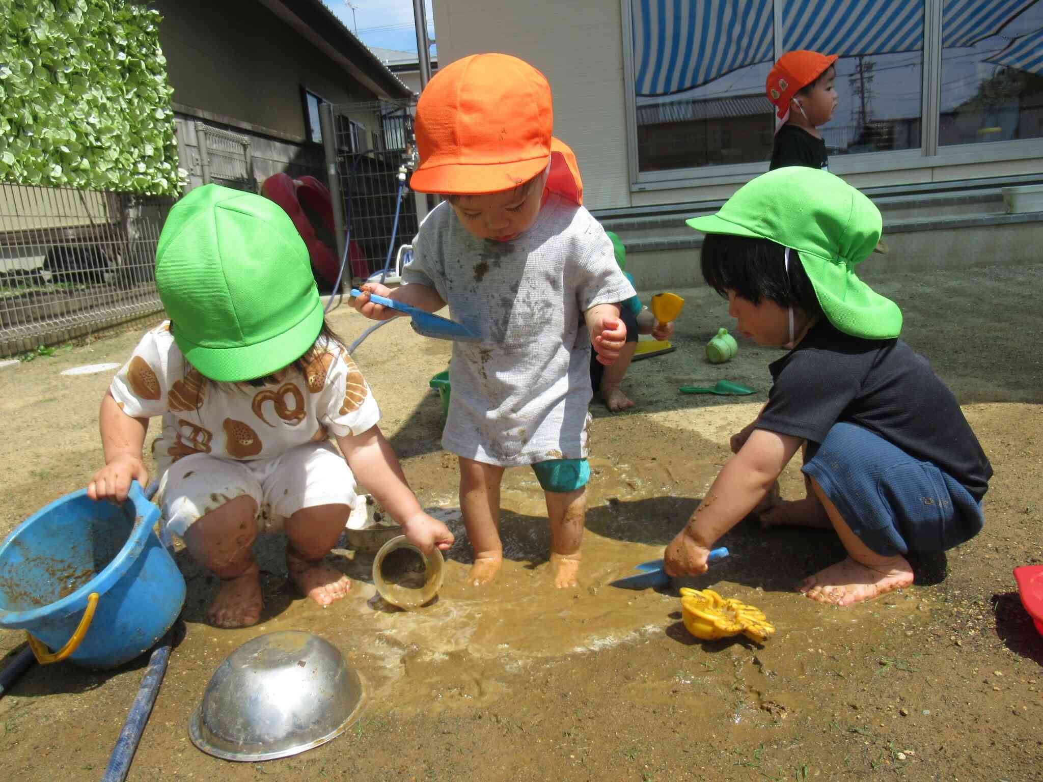 泥んこになろう！
