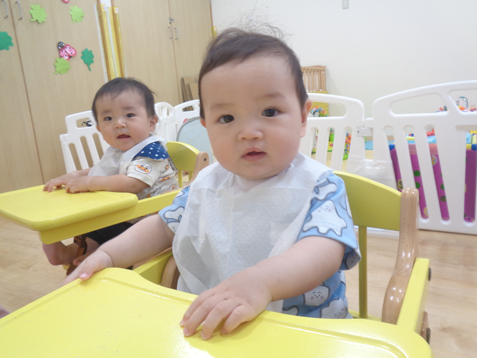 給食の様子です♪