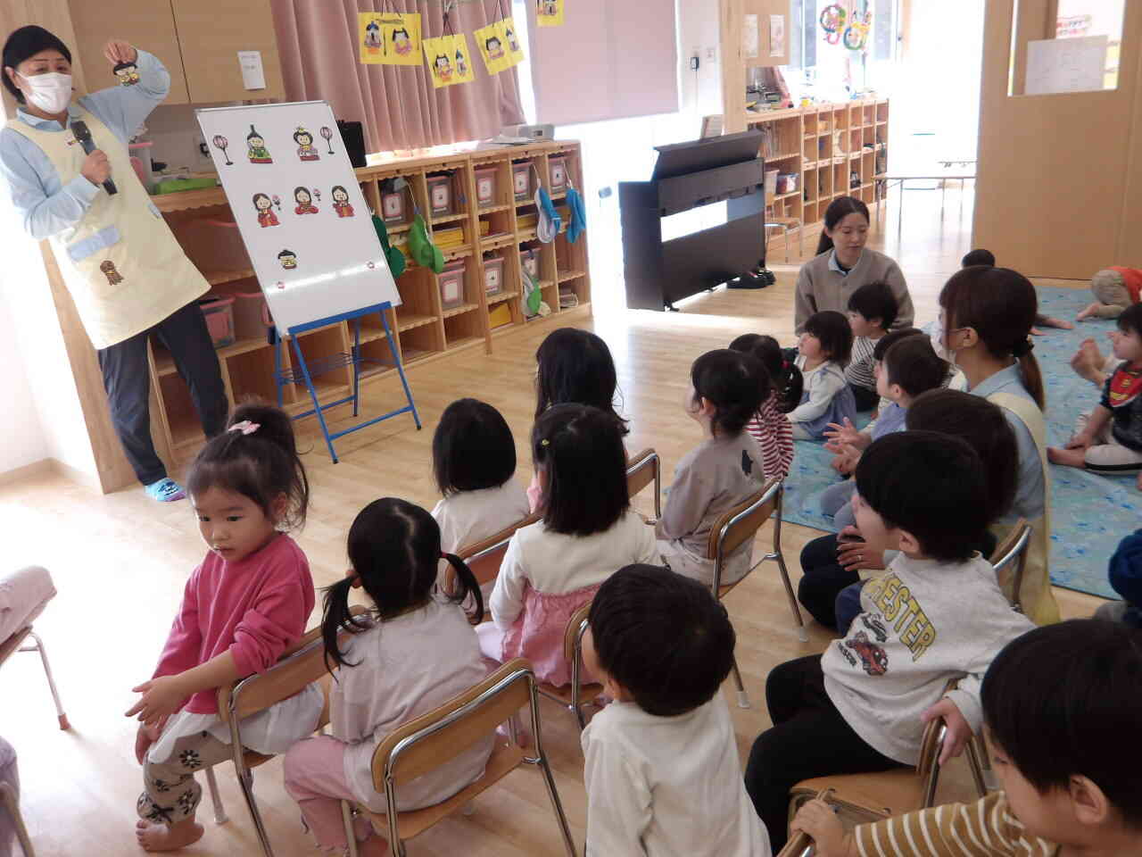 おひなまつり会を行いました