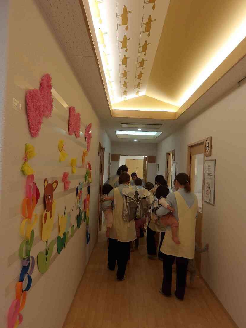 避難場所に移動中です