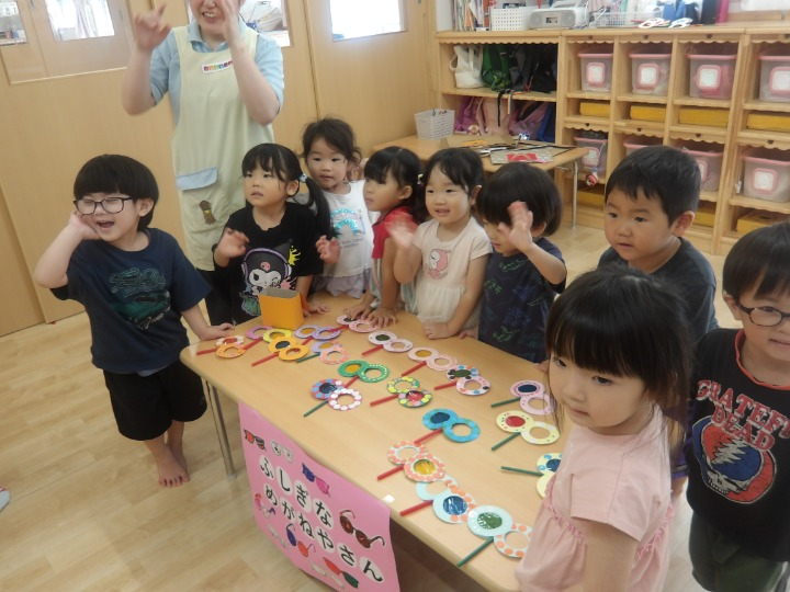 お祭りごっこの様子(うさぎ・りす組)
