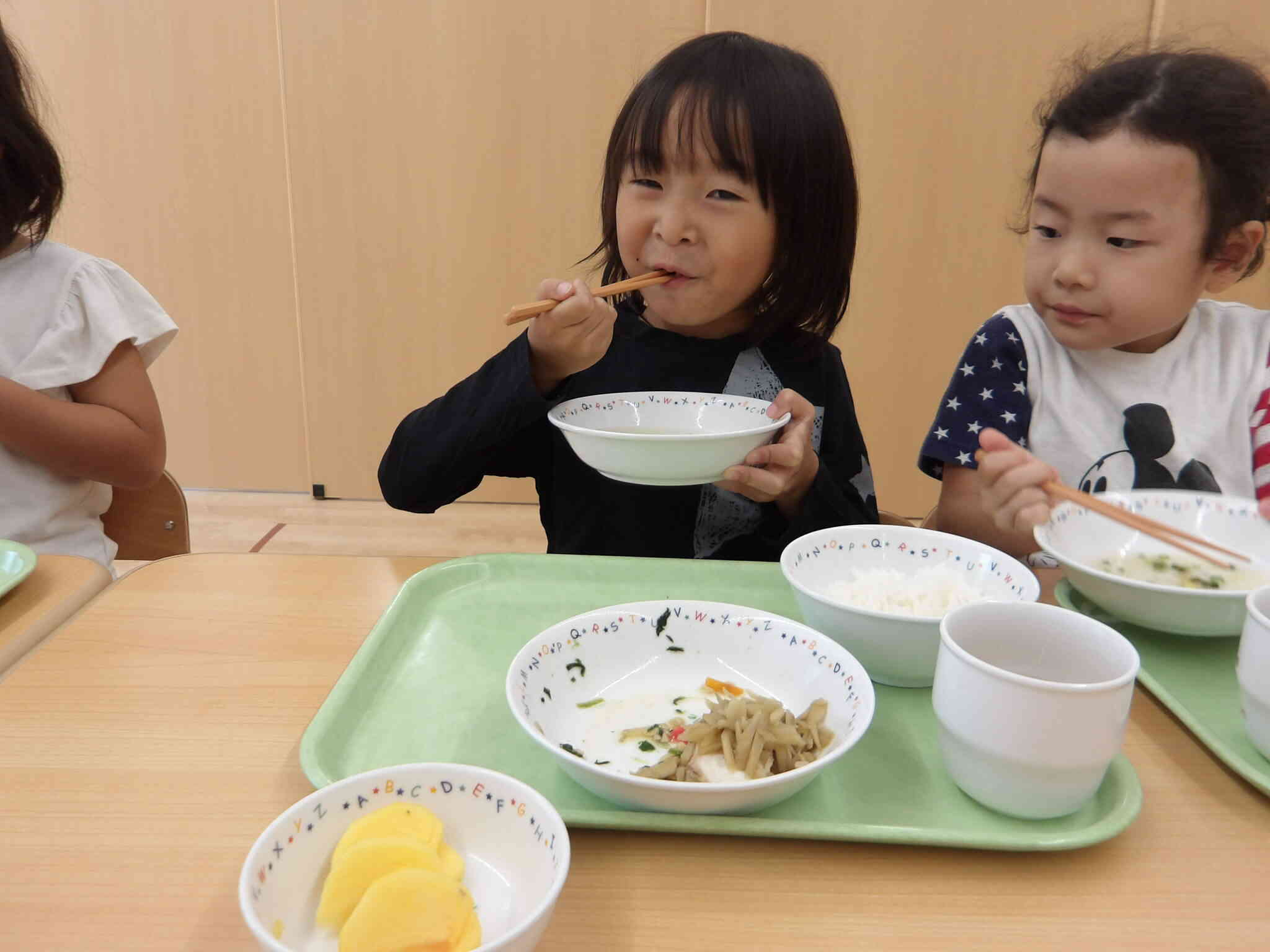 大好きな給食の時間♪