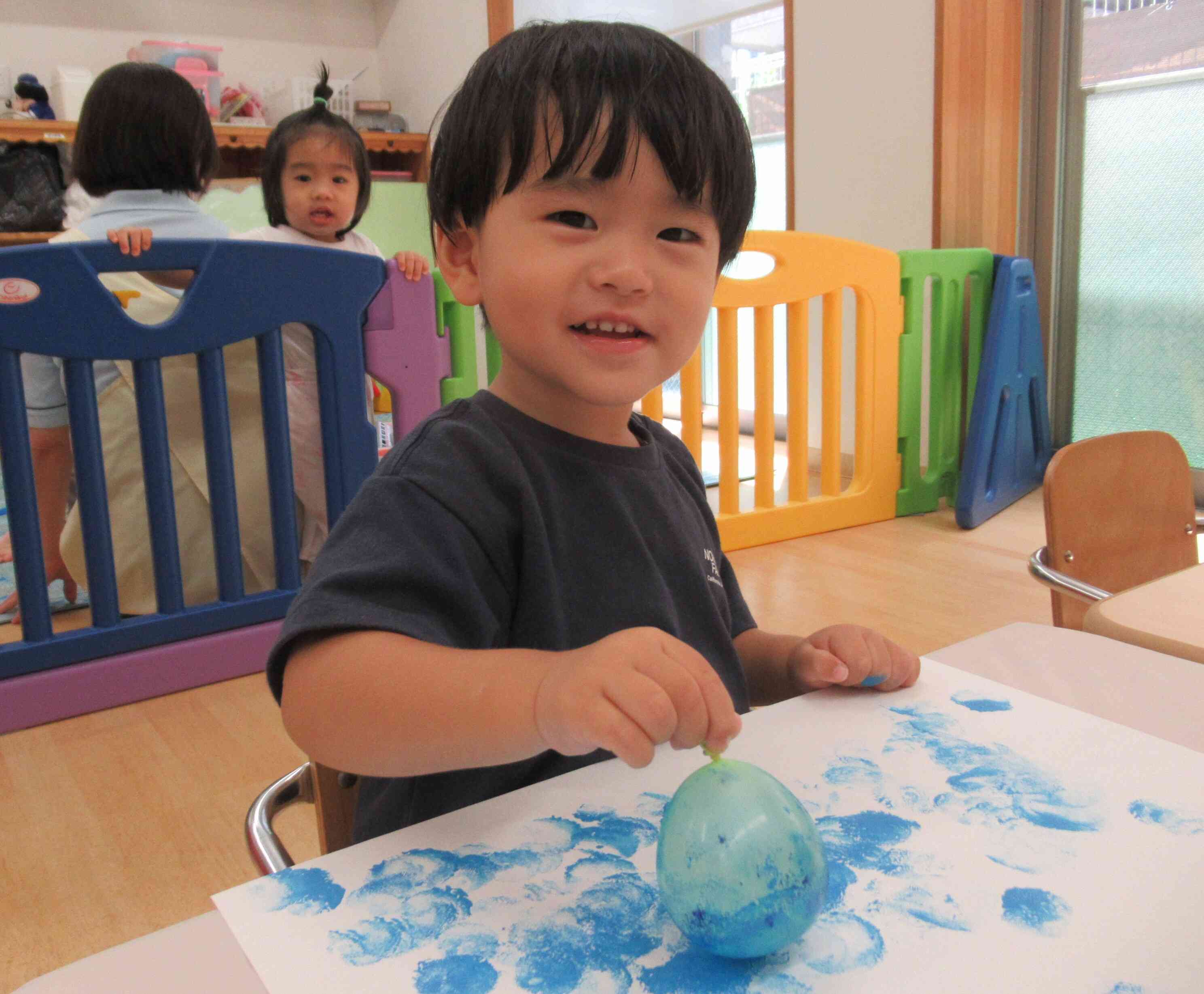 あひる組（１歳児）～製作の様子～