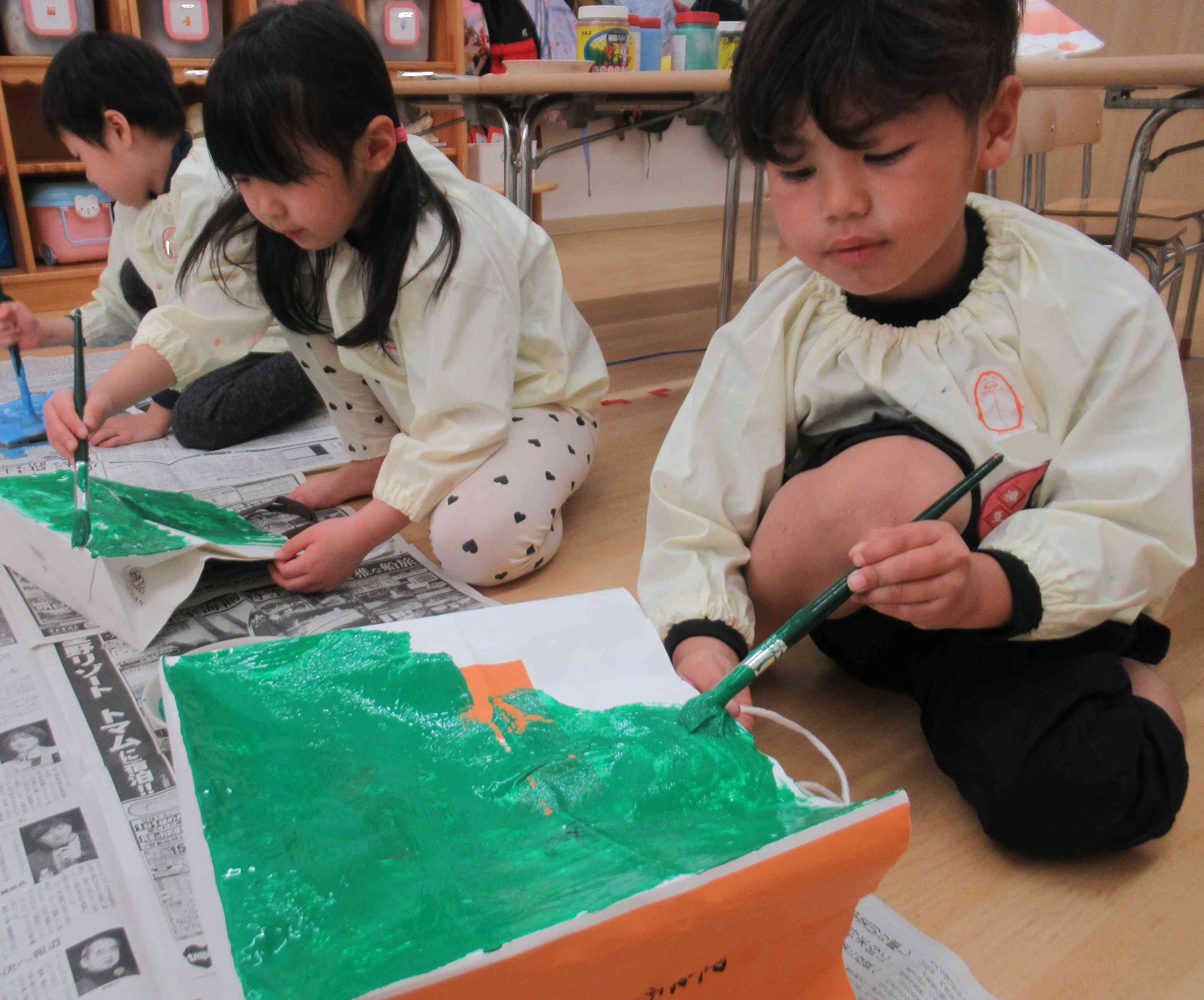 筆を使って丁寧に！