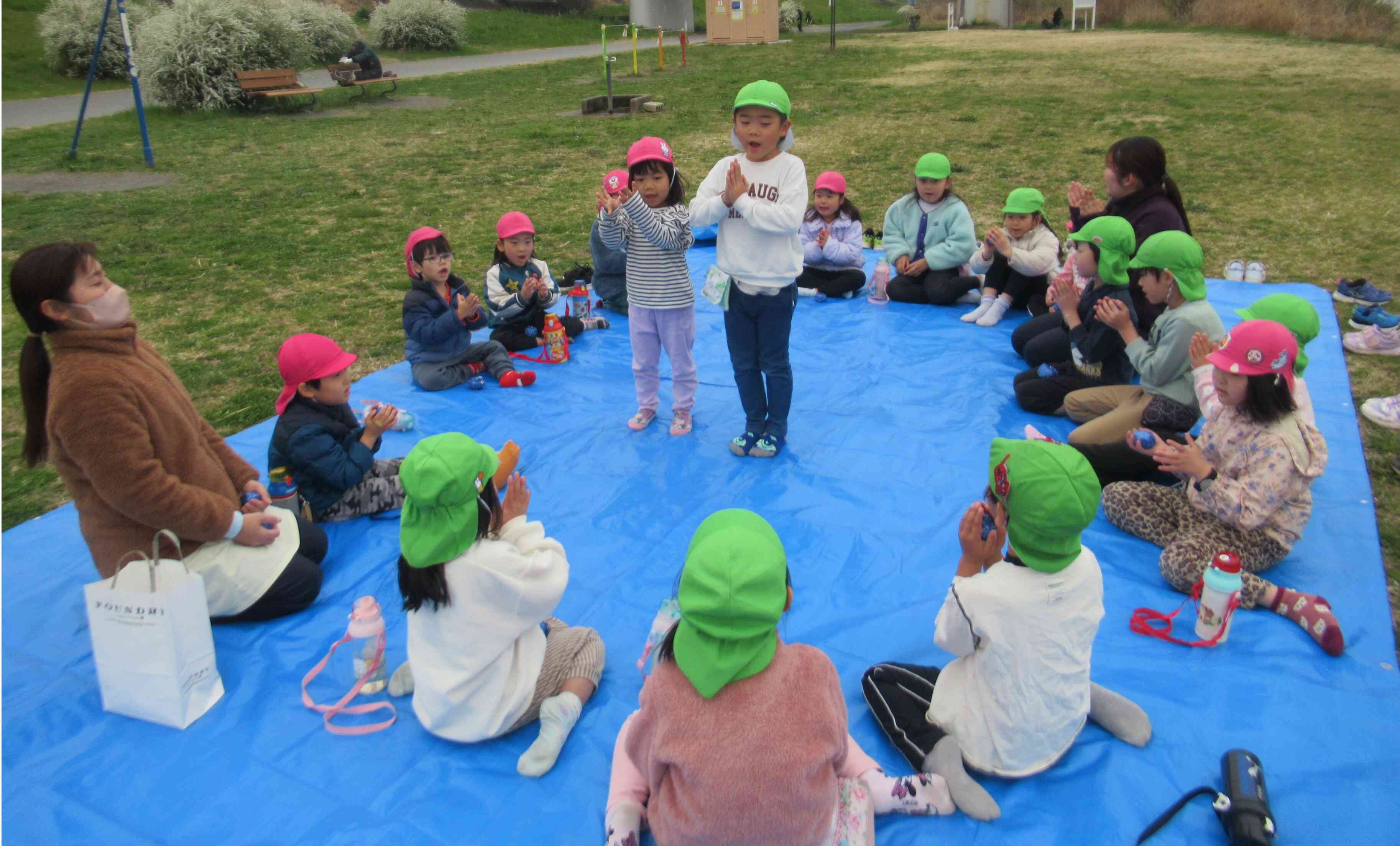 手を合わせて「いただきます！」