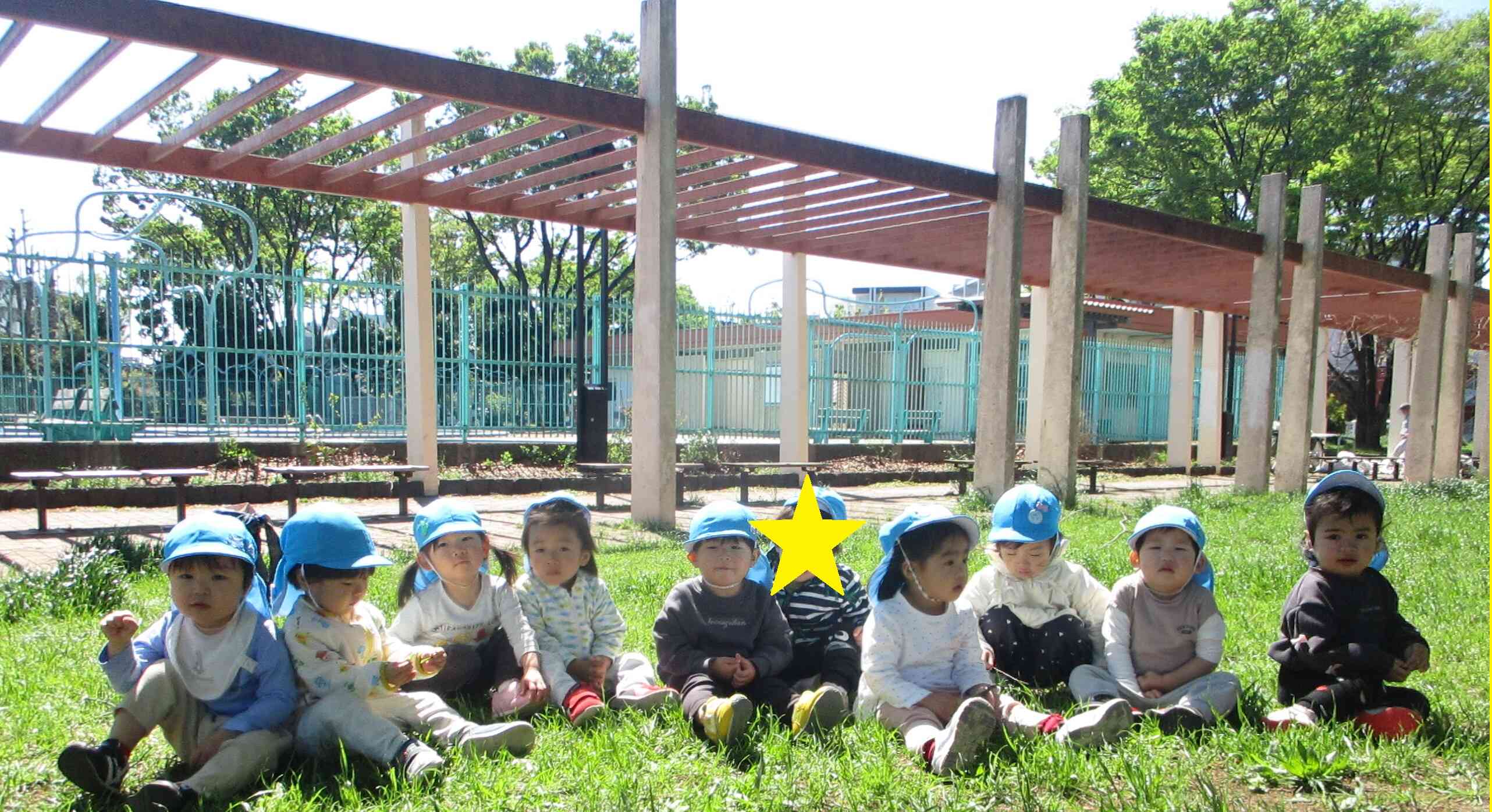 散歩先での様子～うさぎ組（２歳児）～