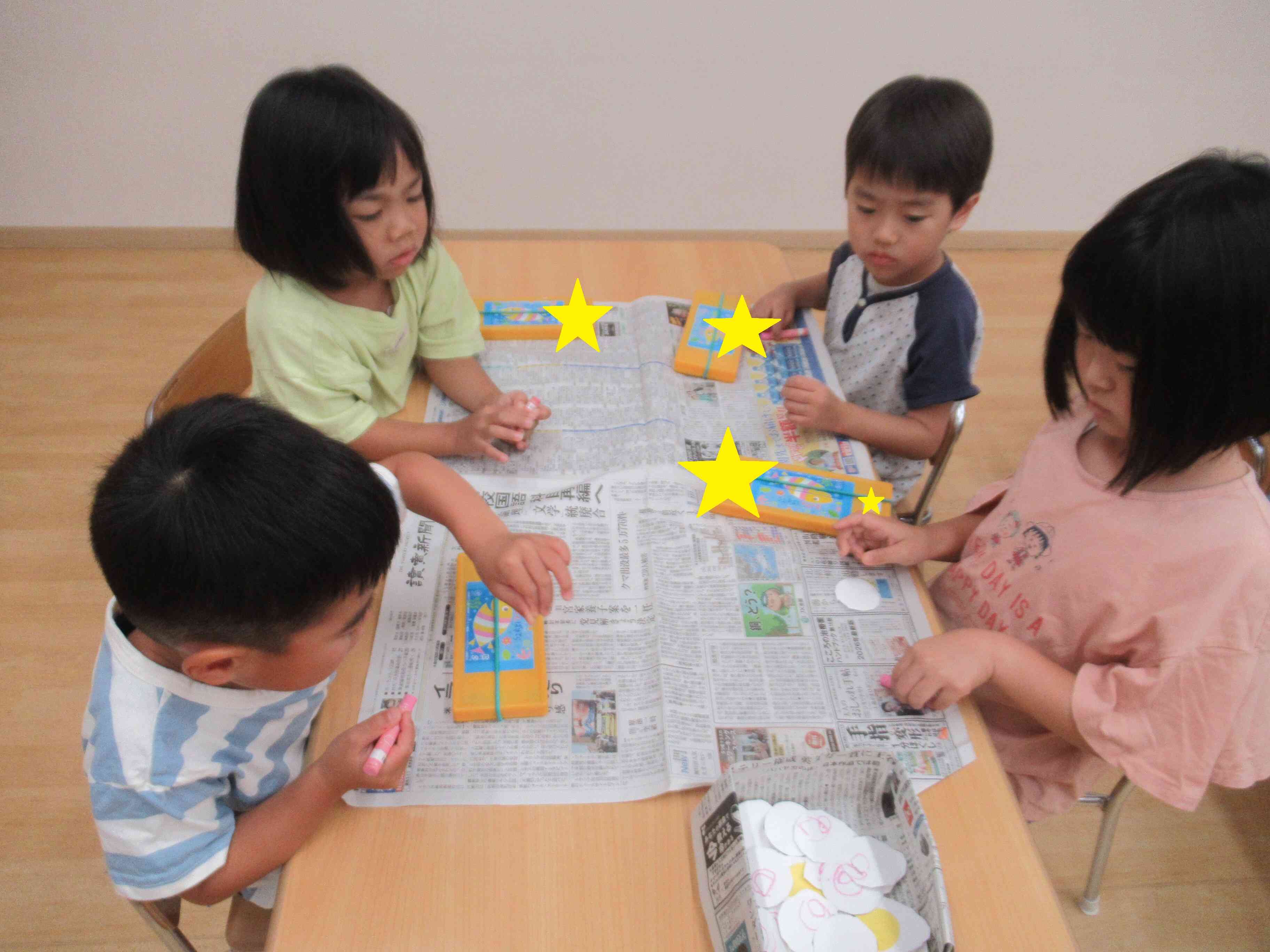 製作の様子～ぱんだ・きりん組(４・５歳児)～