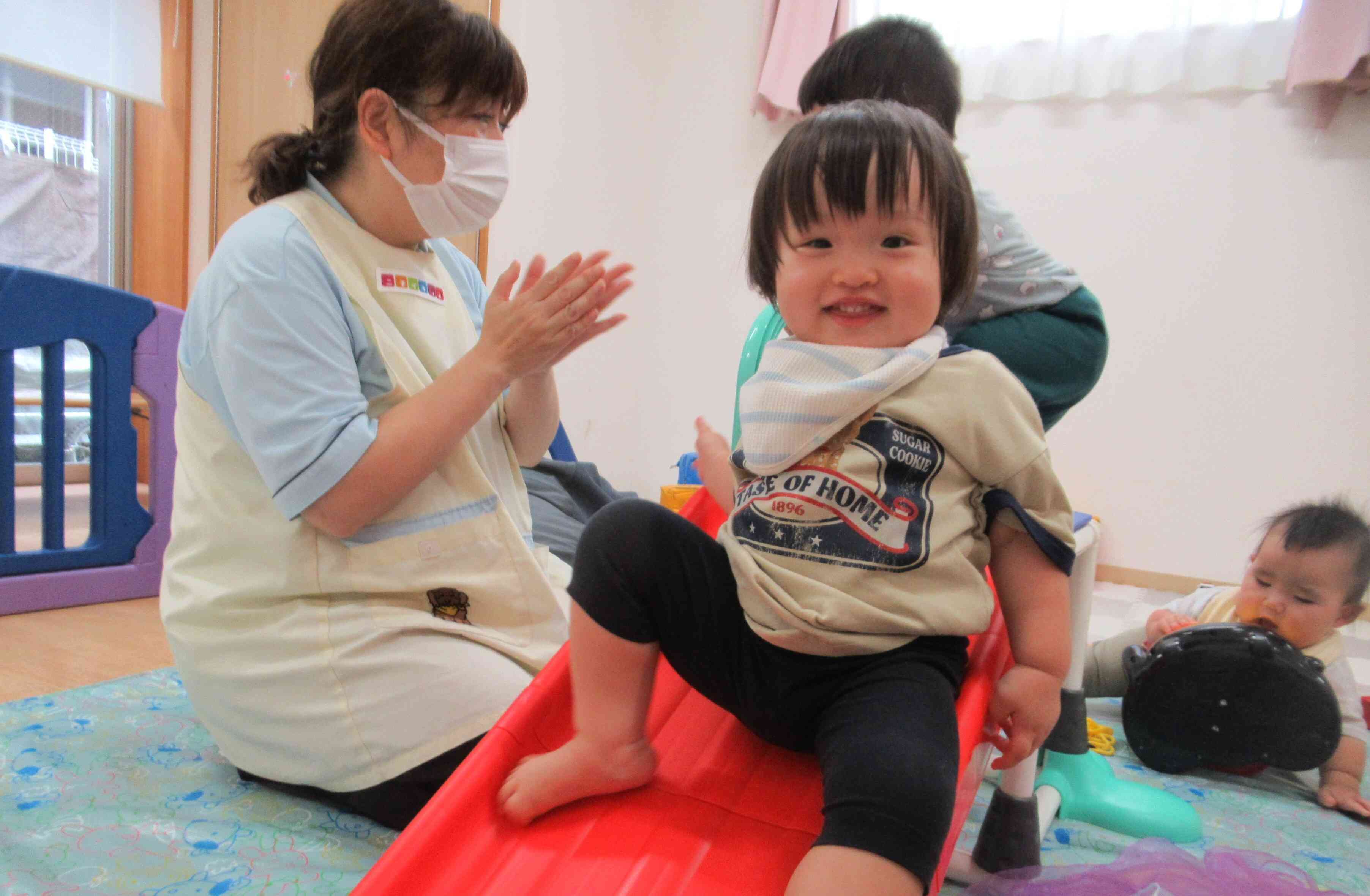 滑り台も滑ったよ！