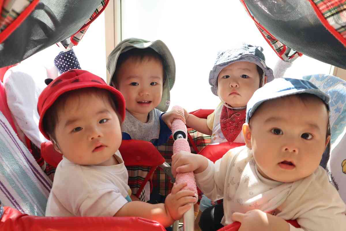 うんどうかいごっこ～1・2歳児クラス～準備体操