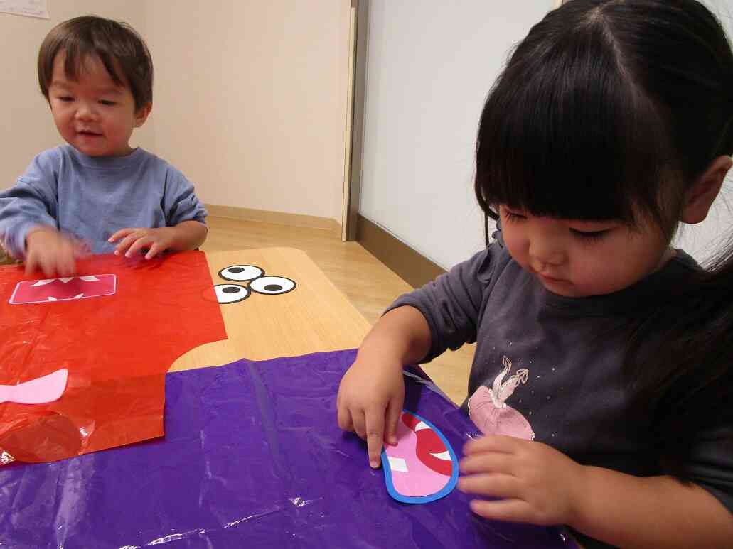 衣装に貼ろう！