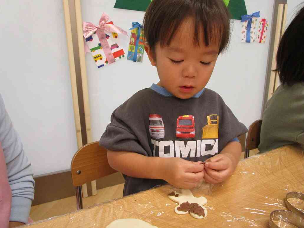 茶色の生地を一生懸命のせてハーフ＆ハーフに♪