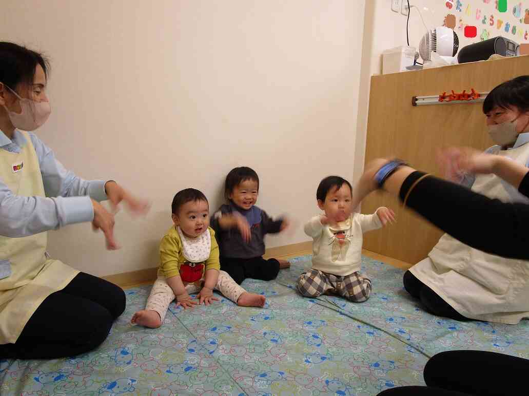 英語レッスン～0歳児クラス～