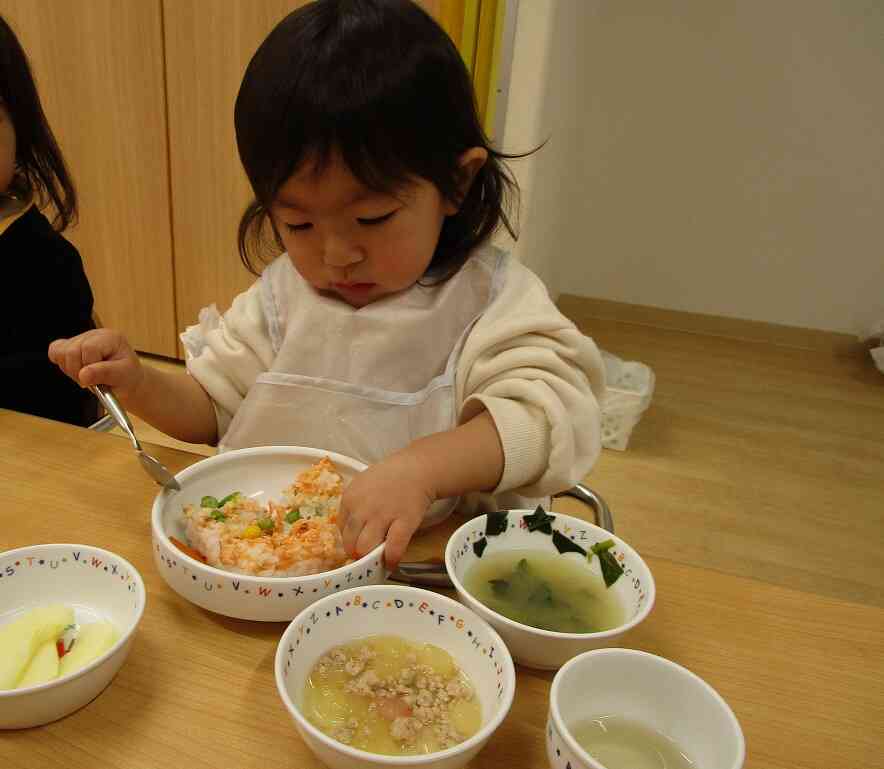 3月3日ひなまつりの会のお給食