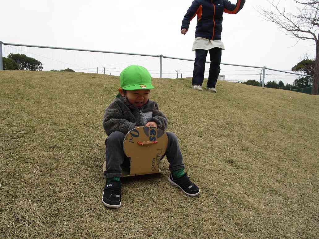 ２歳児クラスのお別れ散歩