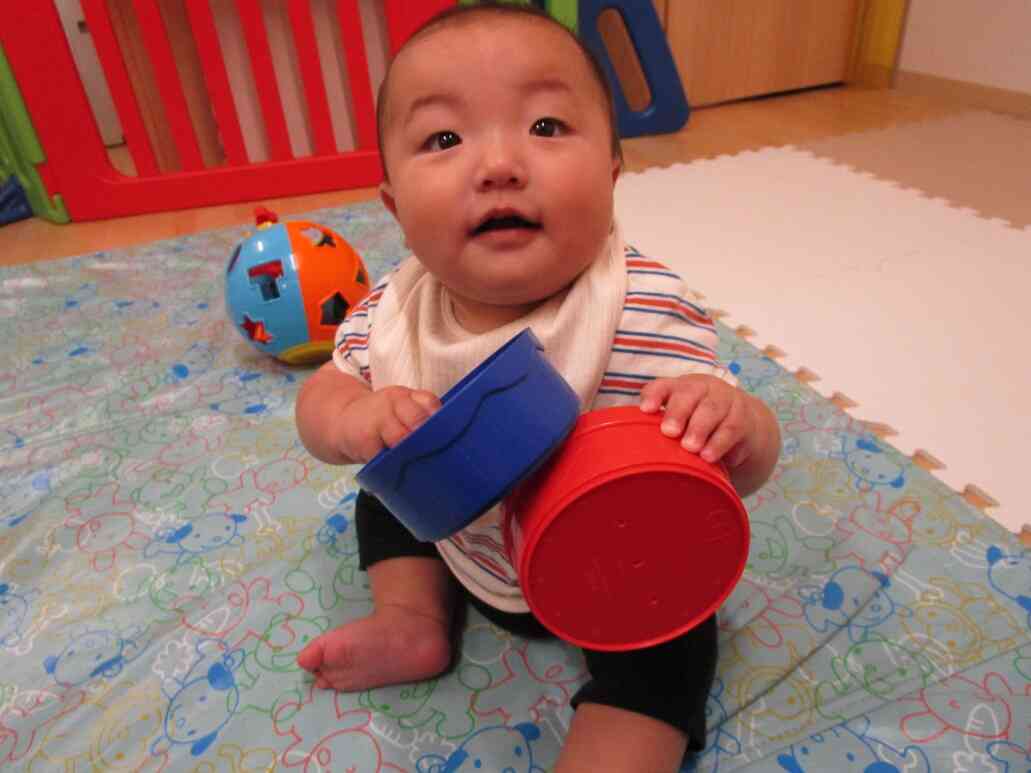 ０歳児　ひよこ組さんの日常