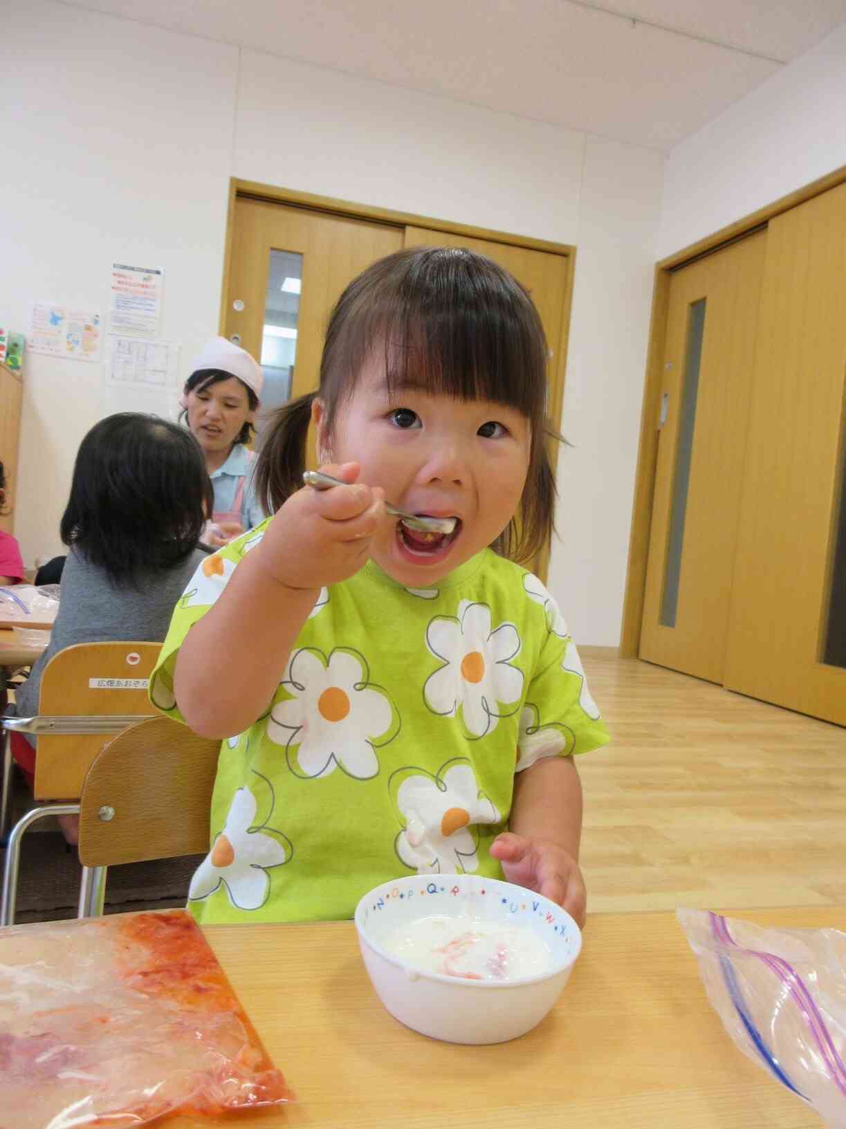 大きなお口であ～ん！！！