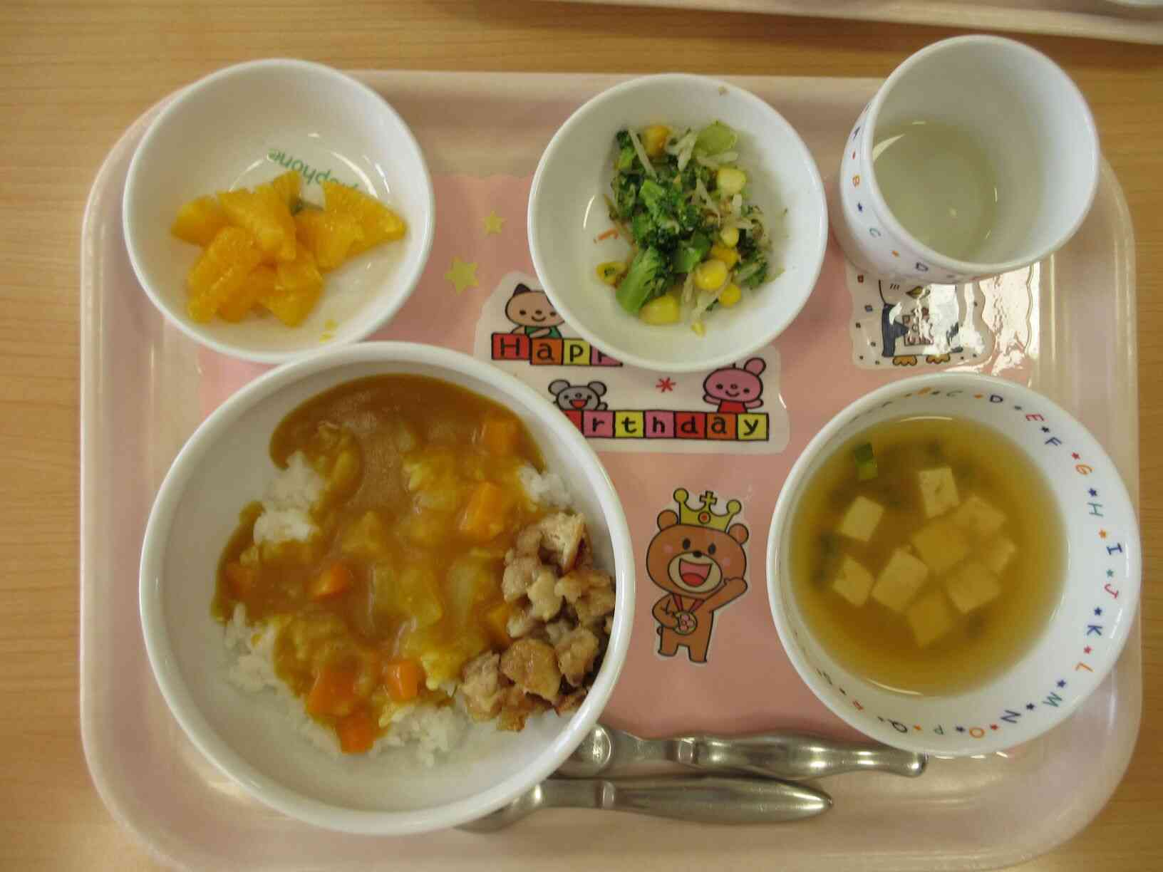 お誕生日の給食