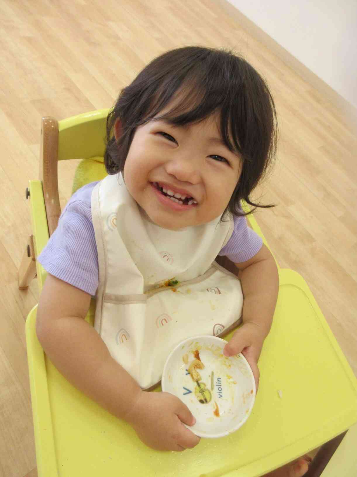 もぐもぐ♡とっても美味しくてご機嫌さん♪