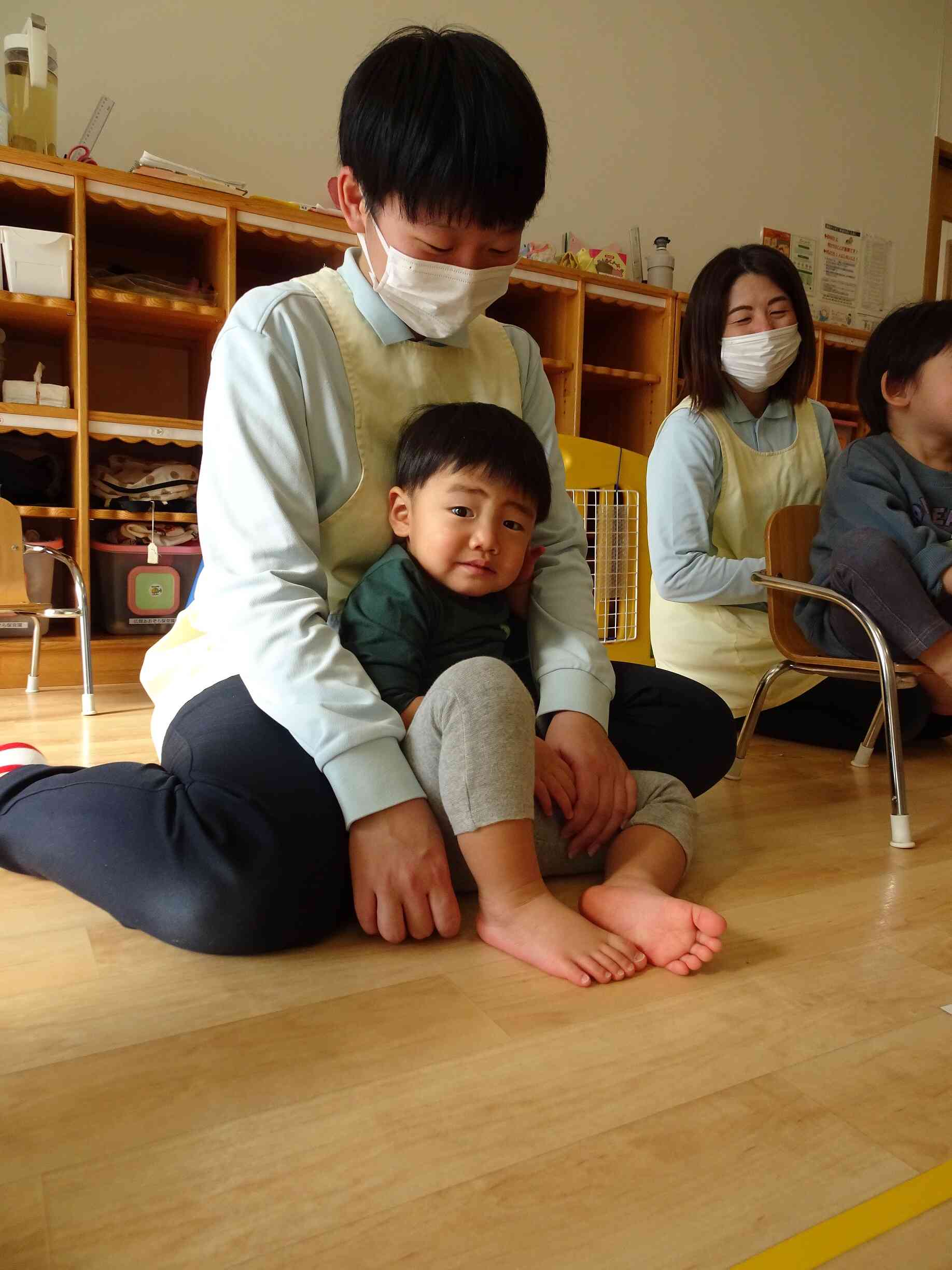 先生のお膝がだ~いすきっ★