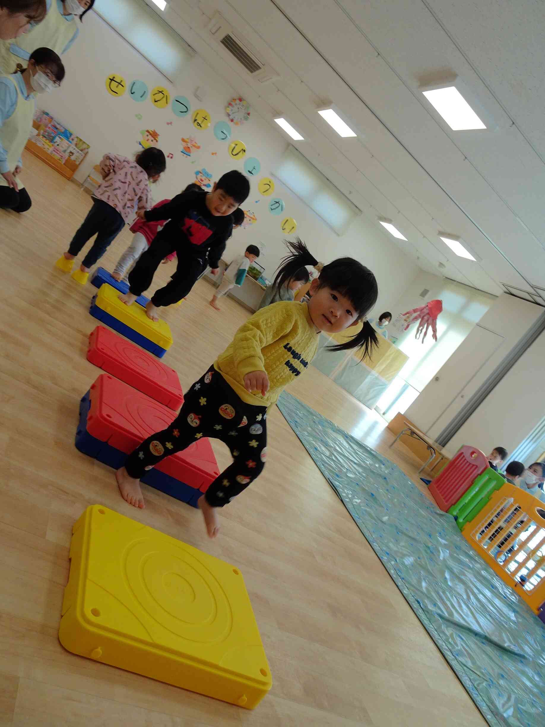 ジャンプジャンプ！！