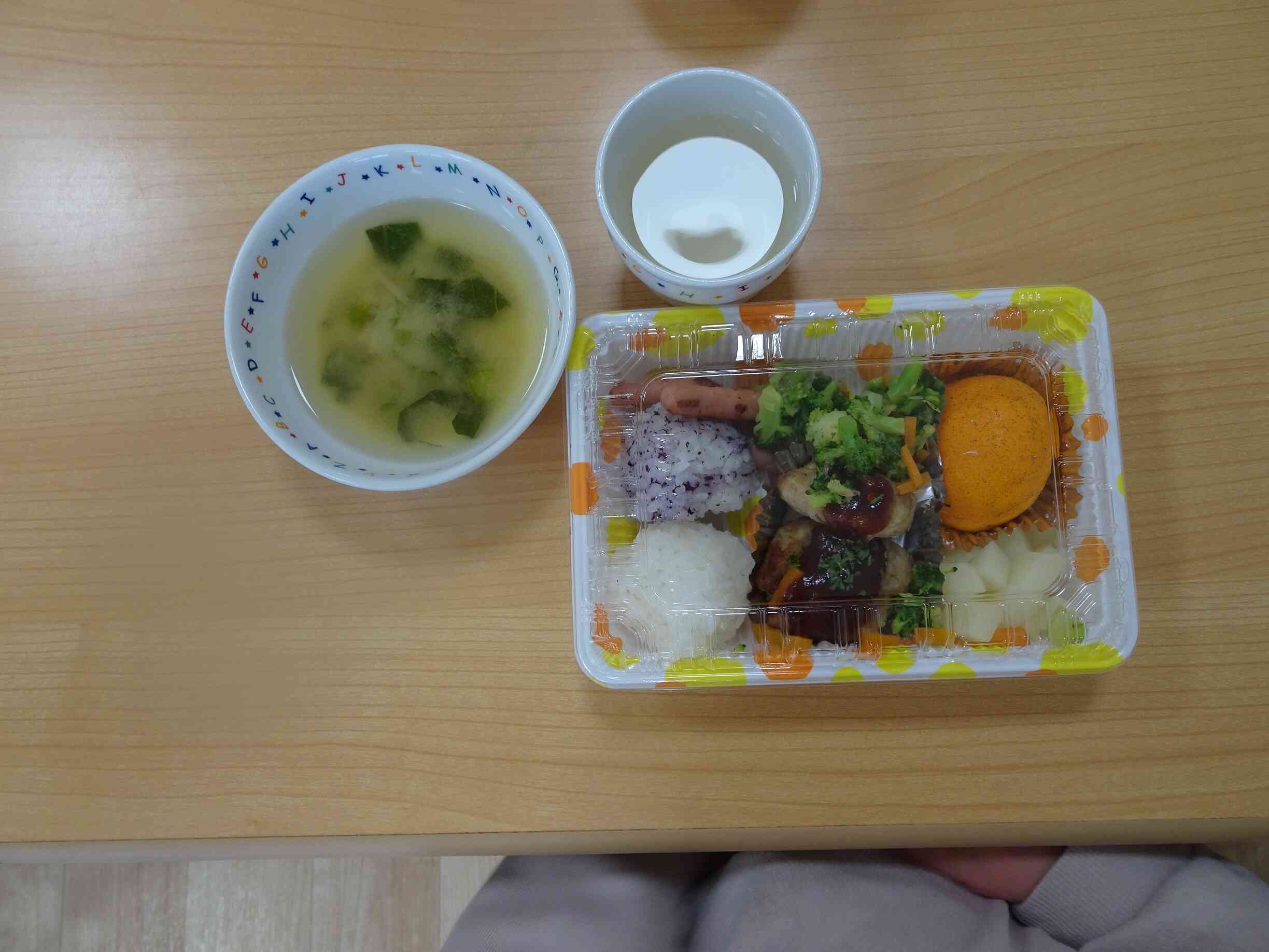 手作りお弁当給食！！！おいしそう♡