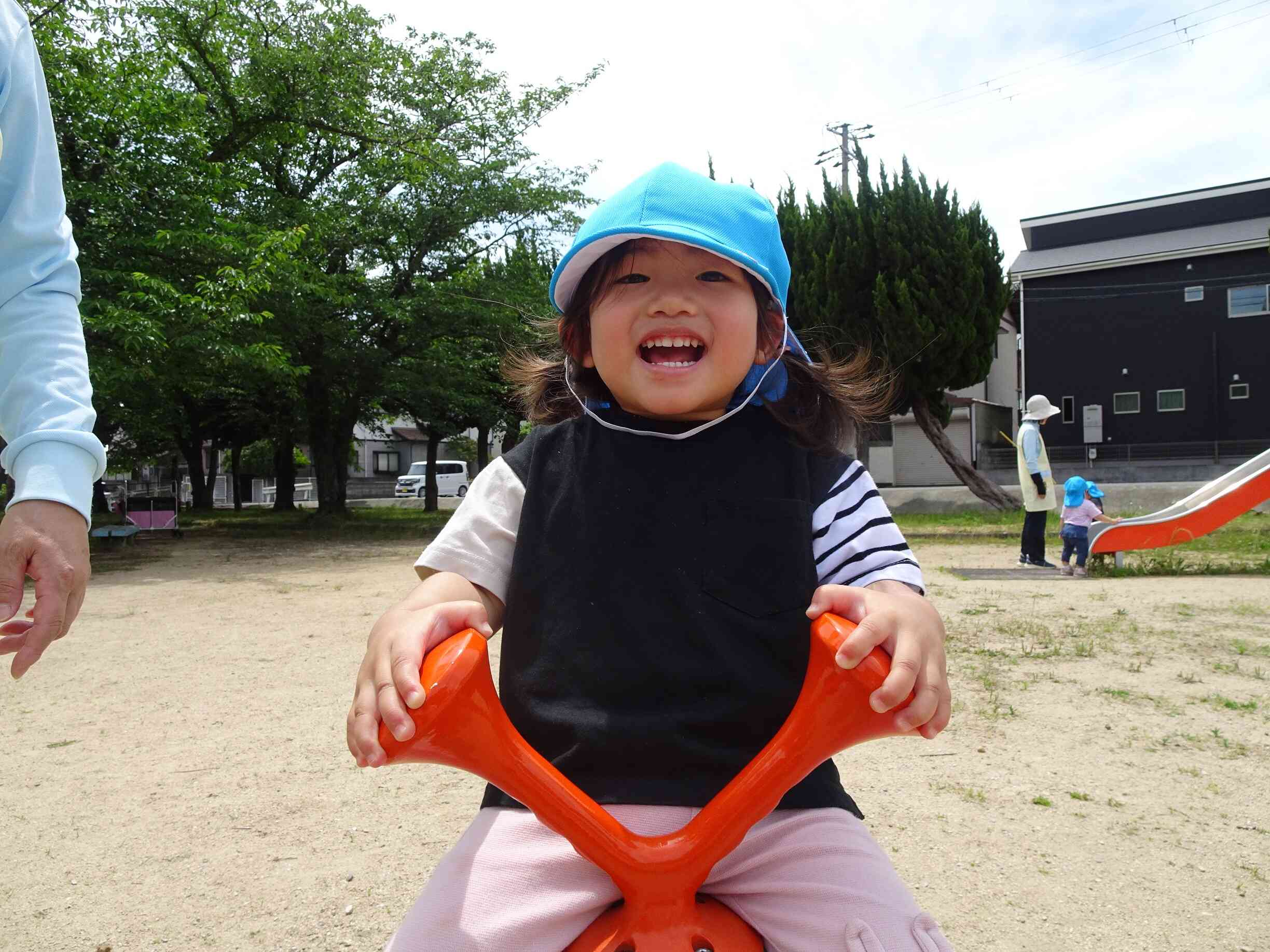 ゆらゆらスプリング遊具!!!