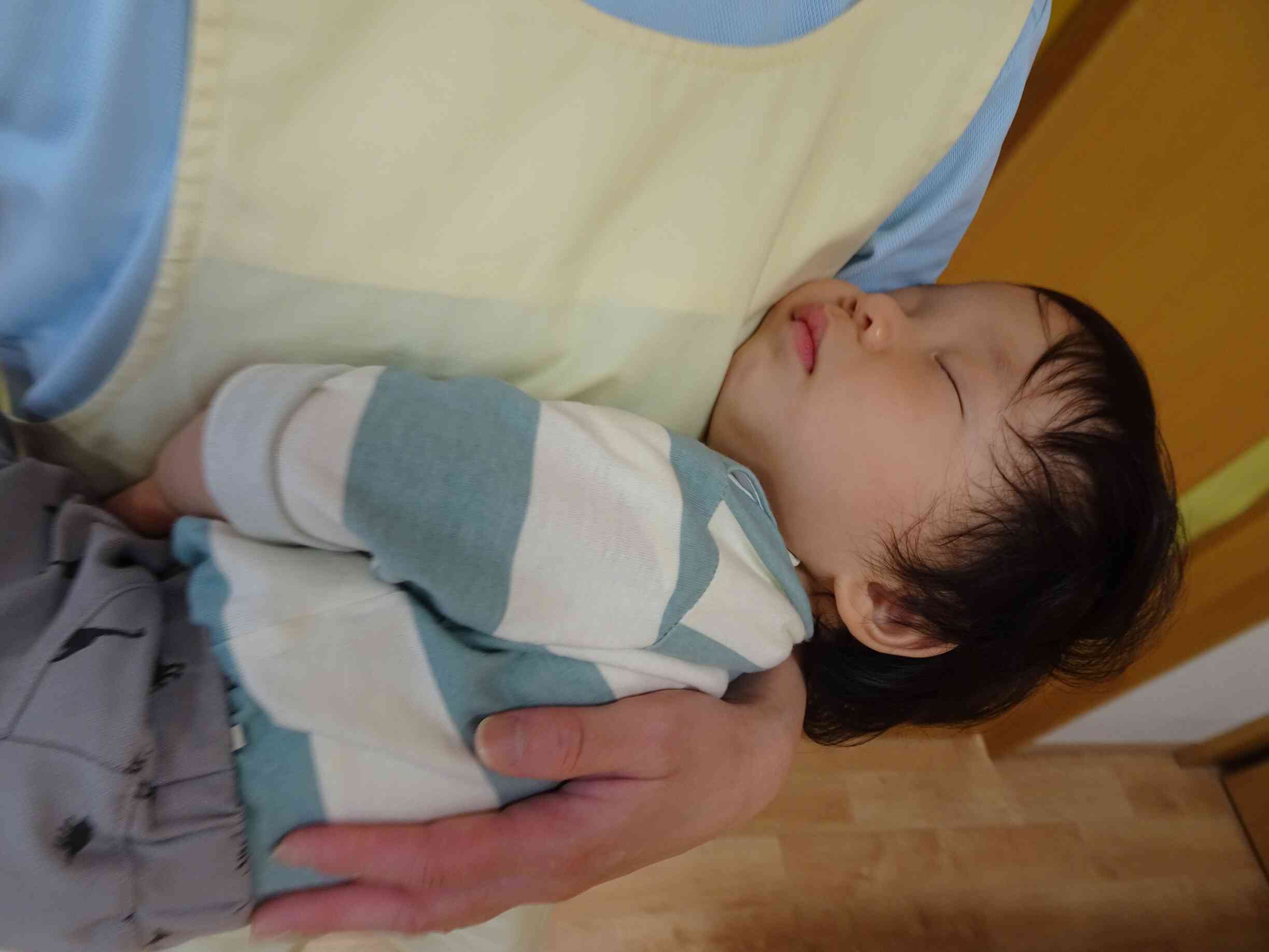 ぼくはスヤスヤ・・・夢の中♡