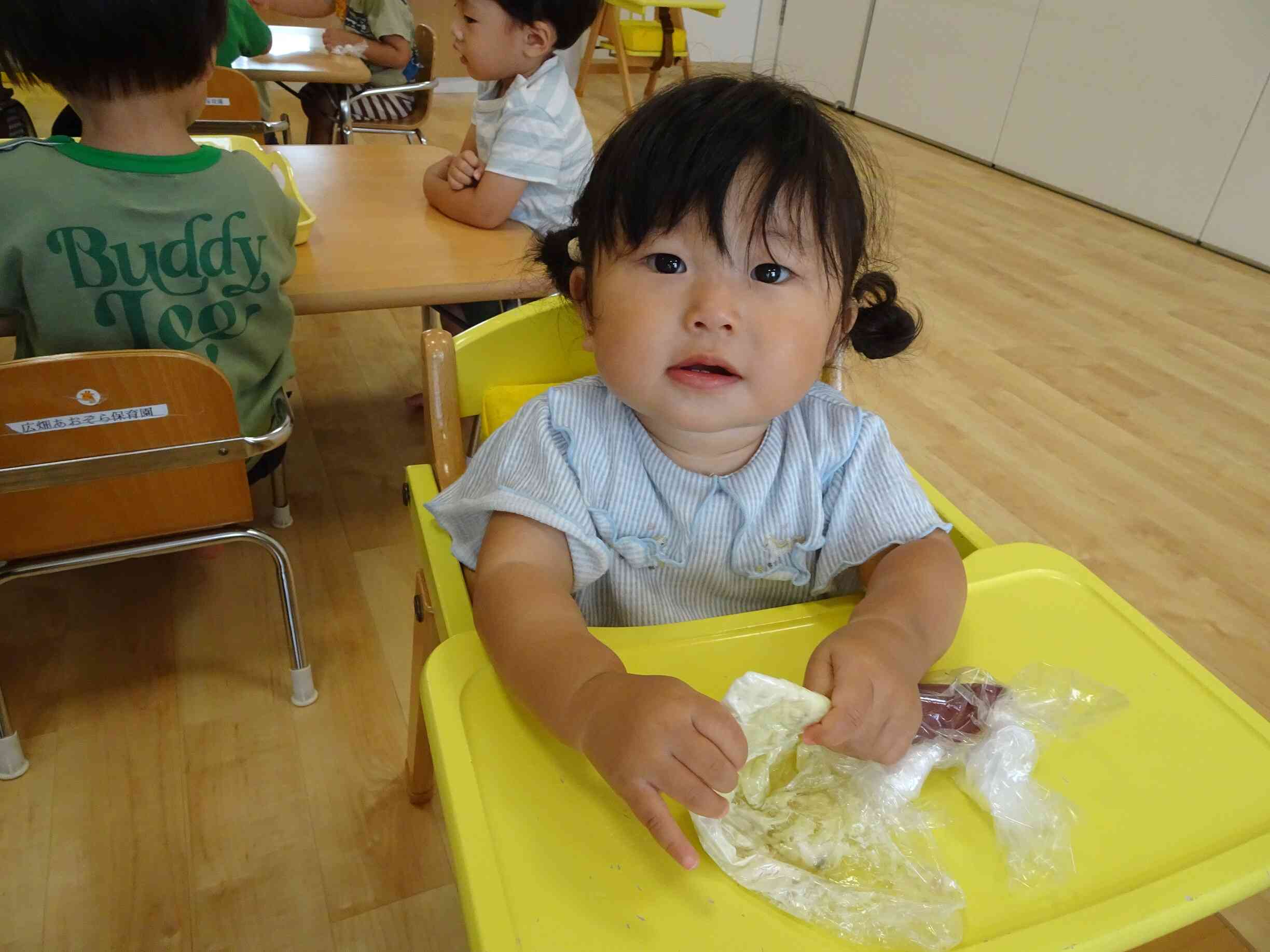 ギュッギュッと、お団子づくり★