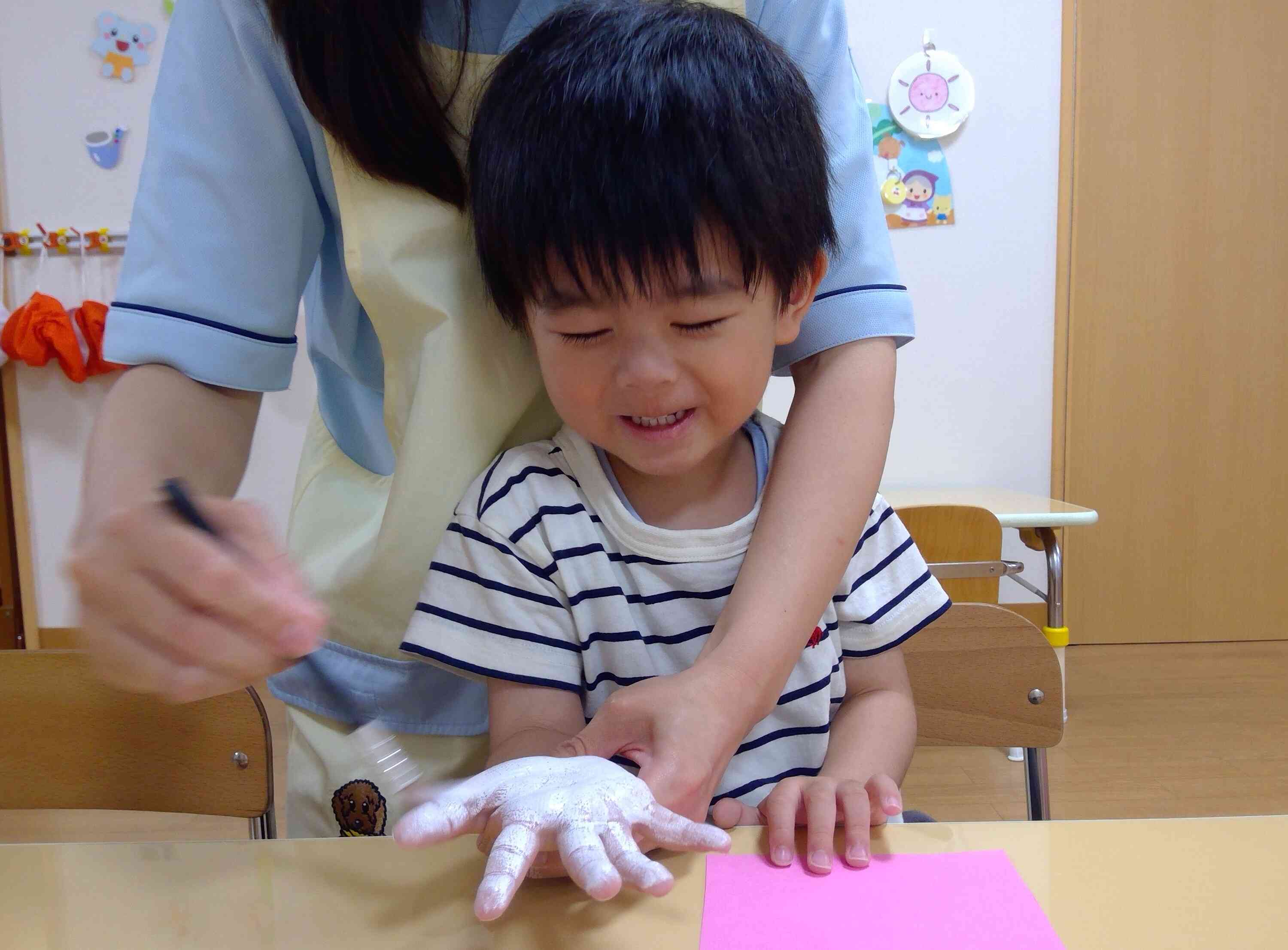 をををんくらげ　製作依頼 去年も作ったクラゲ🪼 たくさんの方に見てもらえて🤍 かつ、「今年も