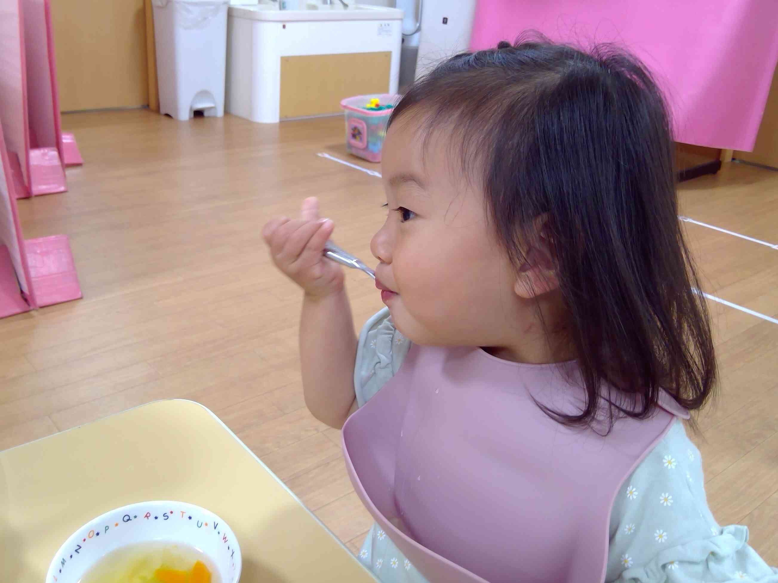 ぱくっ！おいし～い♪
