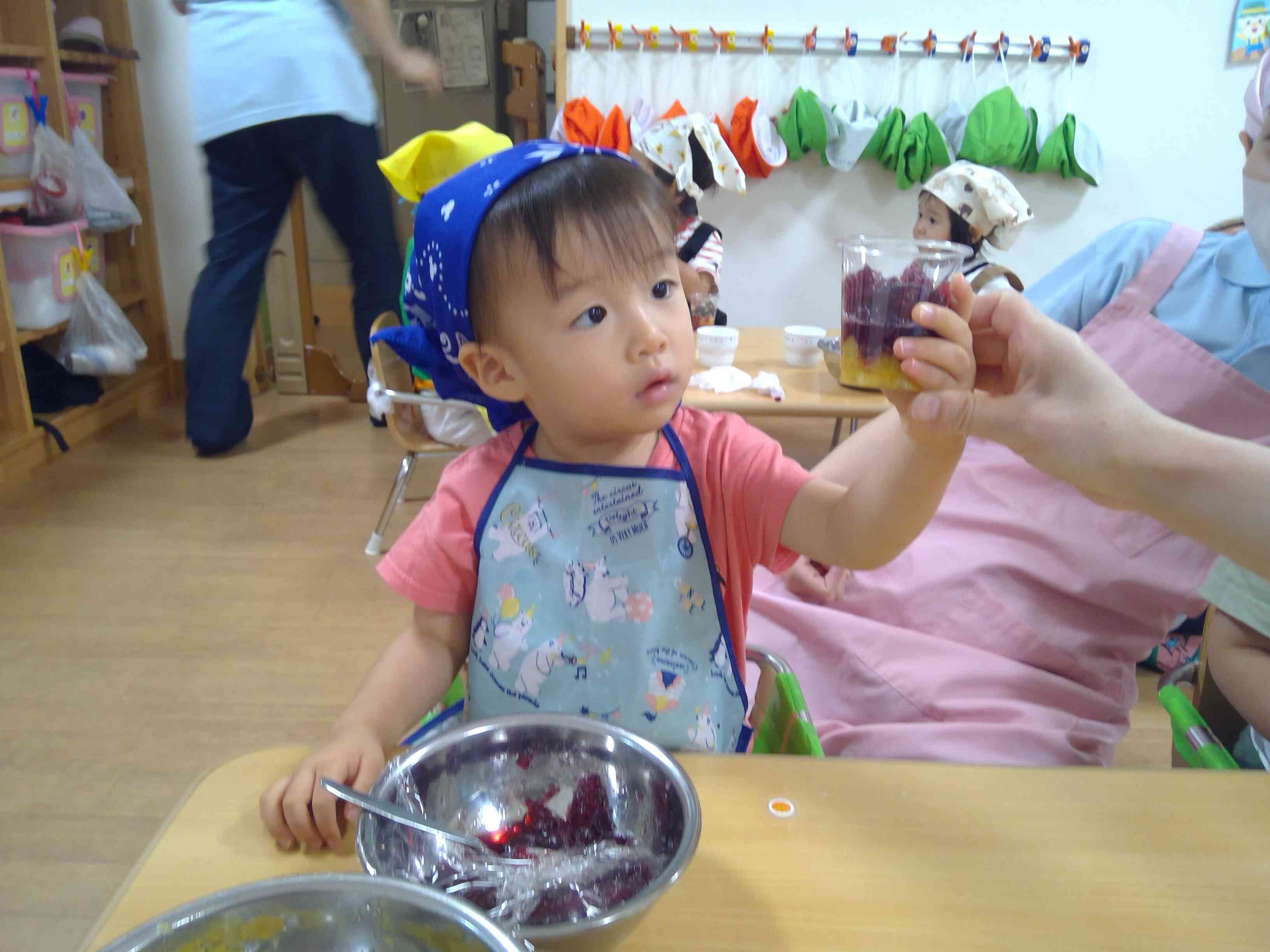 天の川みたい…？二つとも入れたら綺麗な色合いになったよ☆