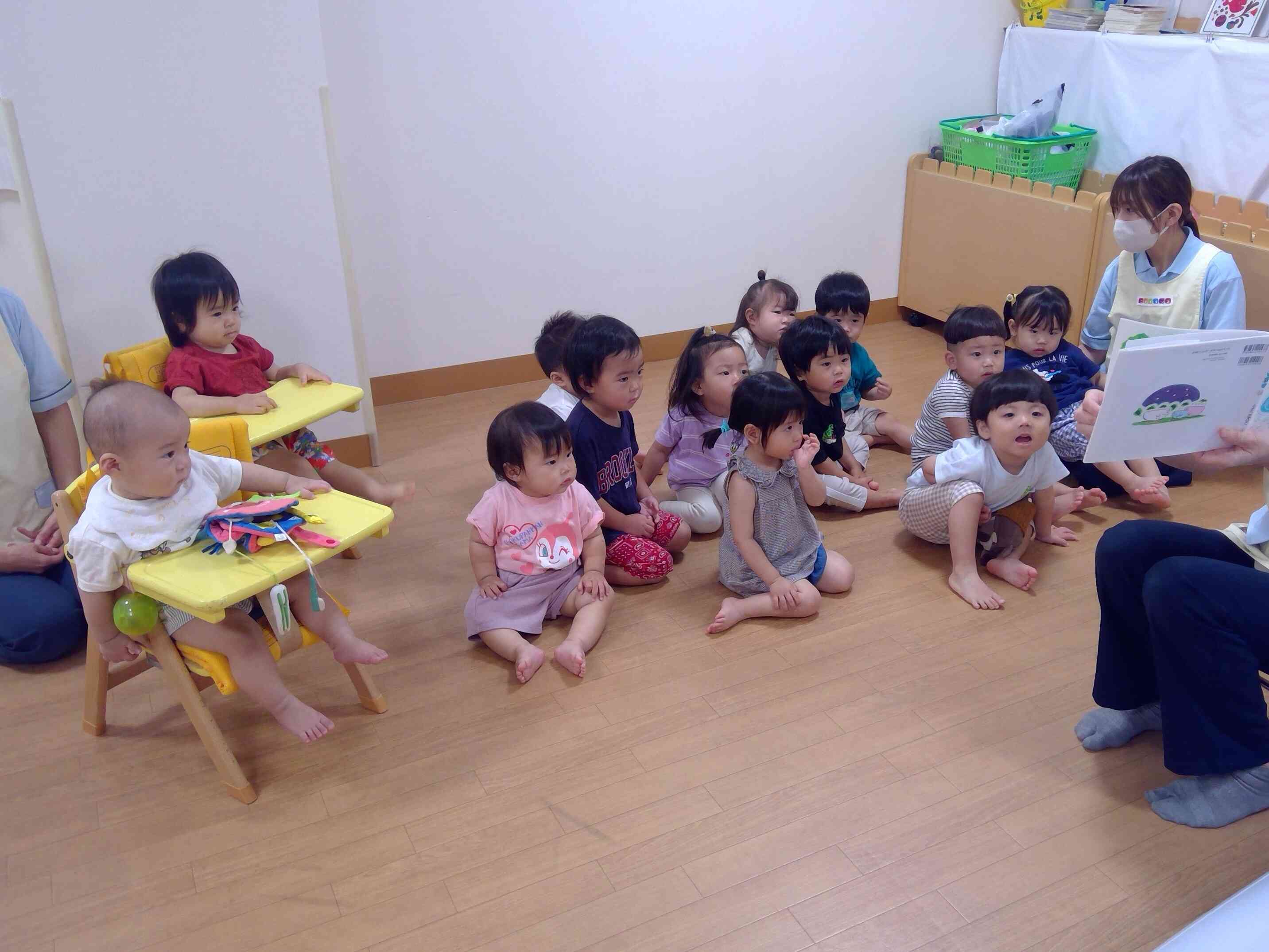 会の前に、導入で絵本の読み聞かせも上手に見ることが出来ていましたよ♪