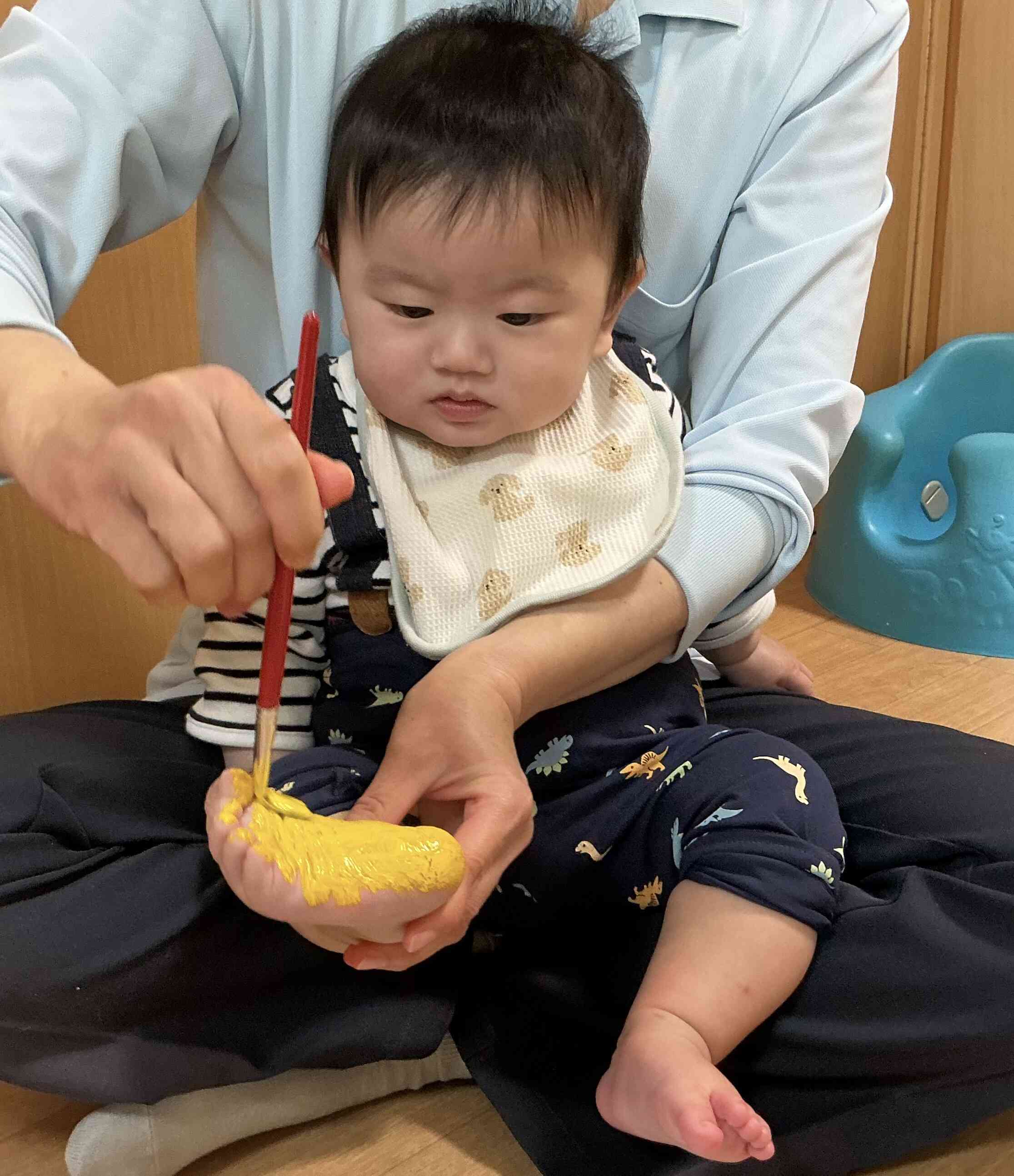 あんよがぎゅ〜！！