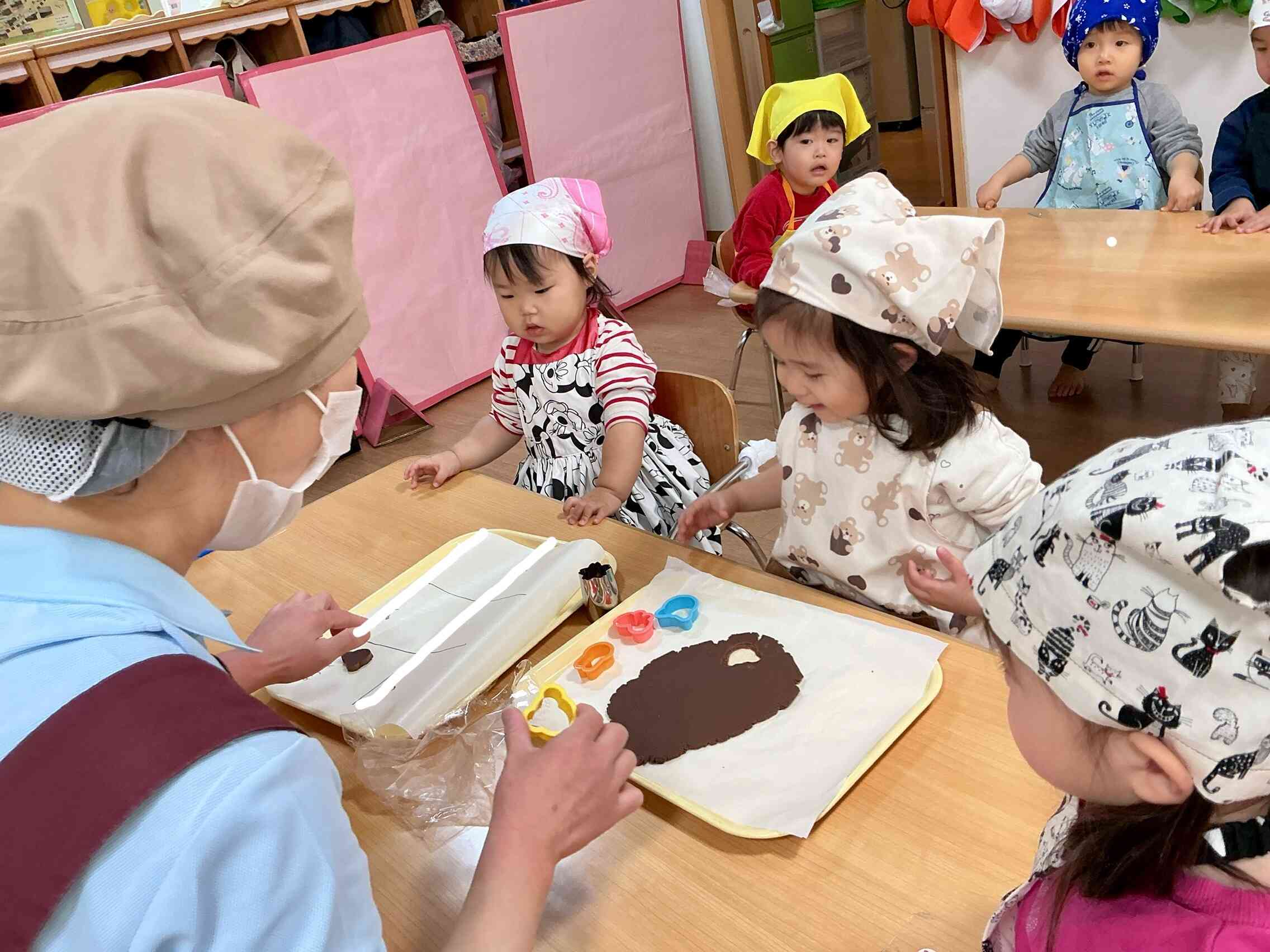 みんなで楽しくクッキー作り♡