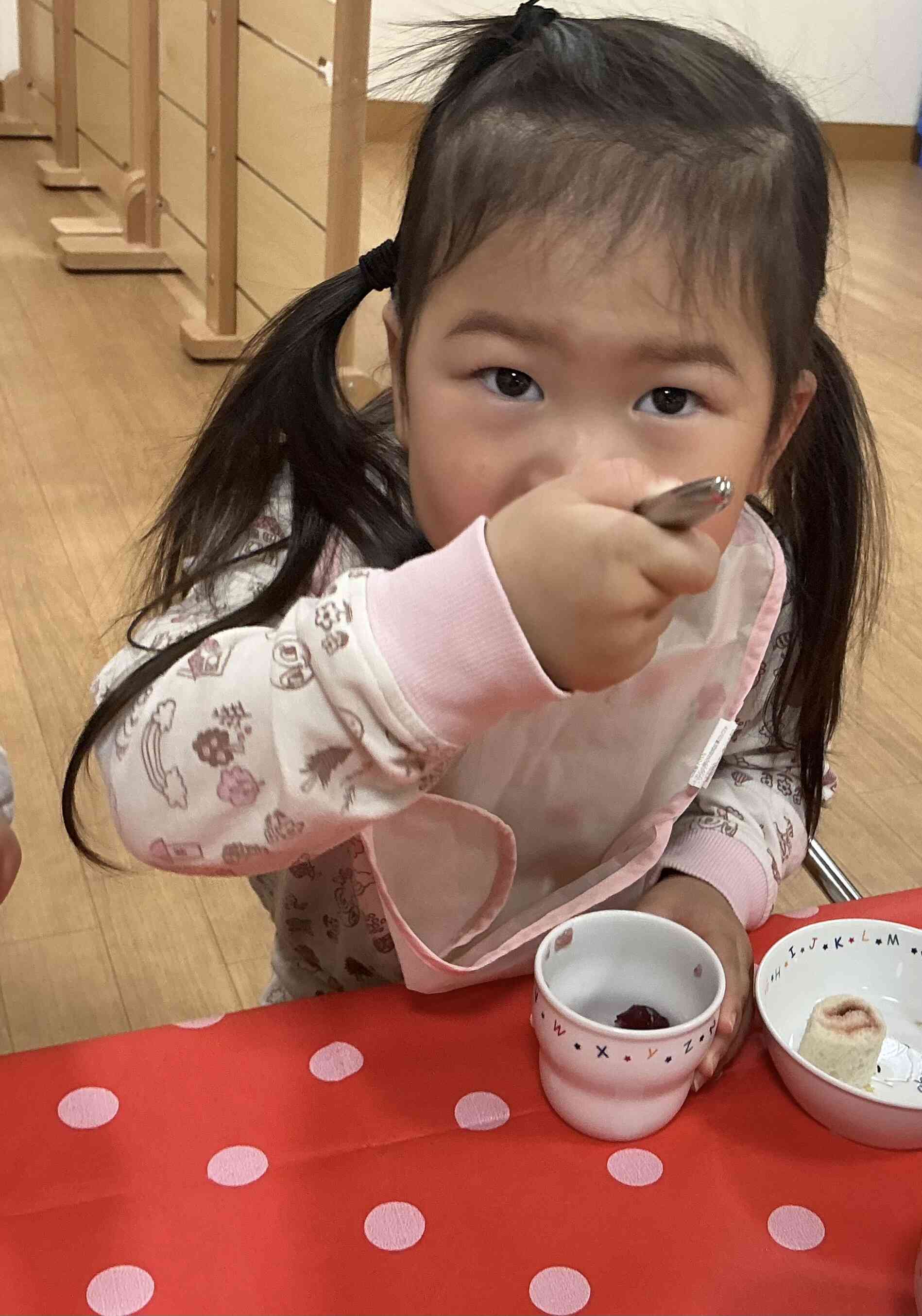 自分で食べれるよ☆