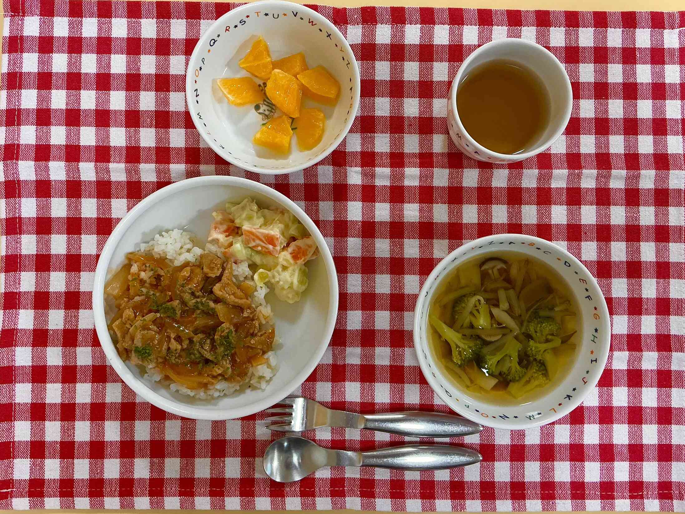 2026年8月12日　給食