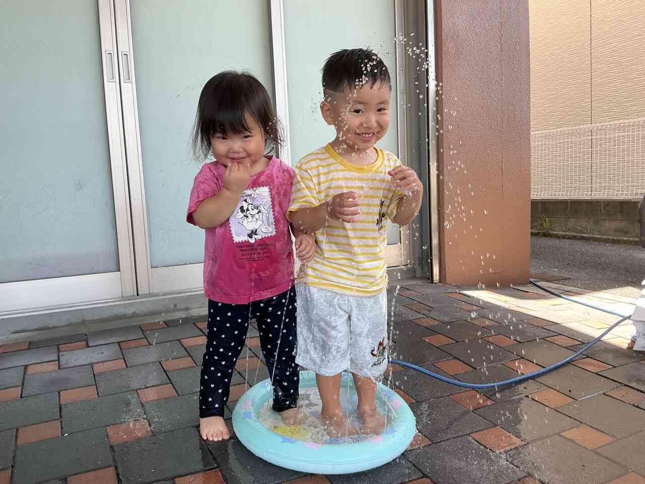 「い〜れ〜て」「いいよ」