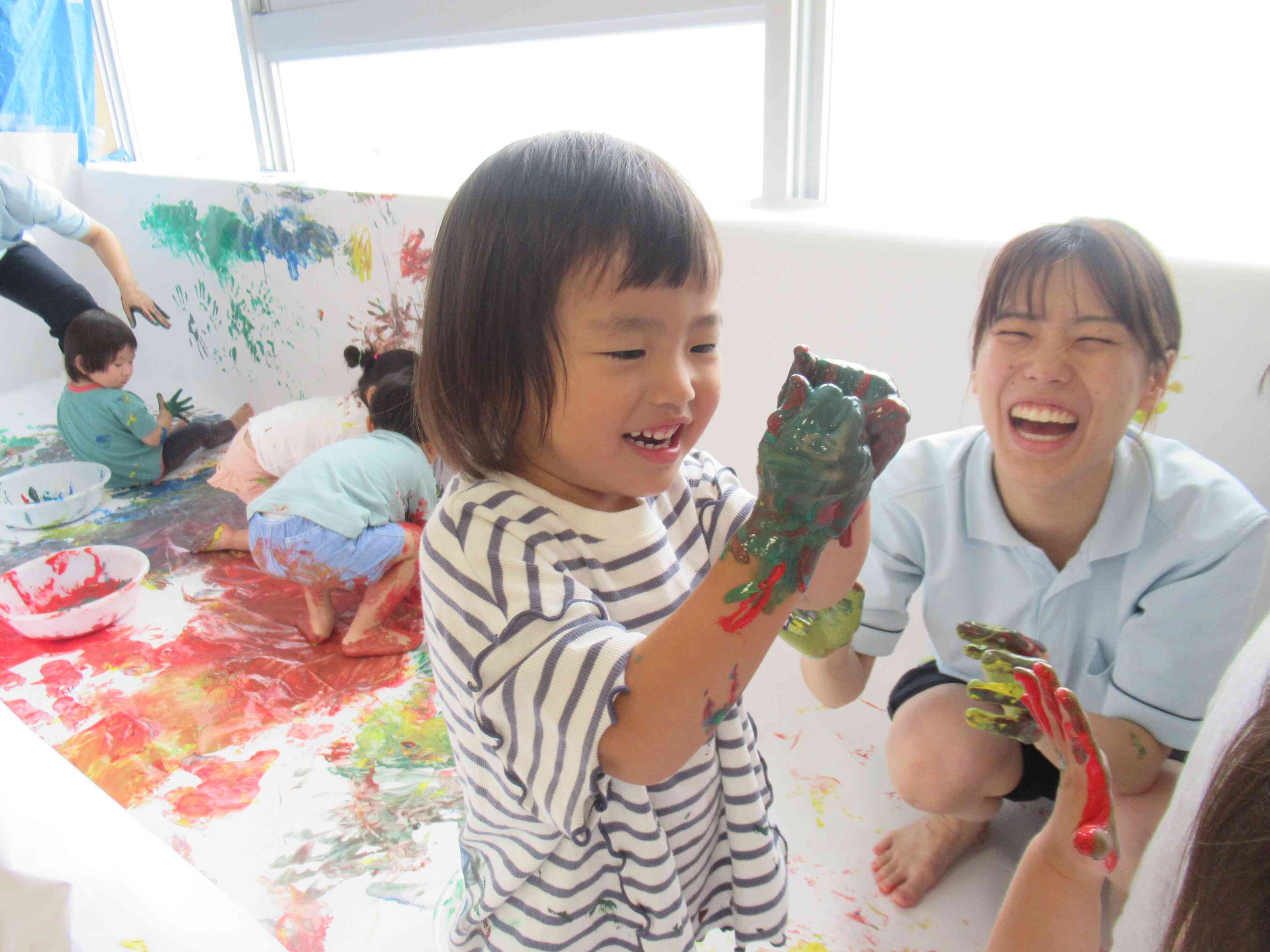 フィンガーペインティング～うさぎ組～