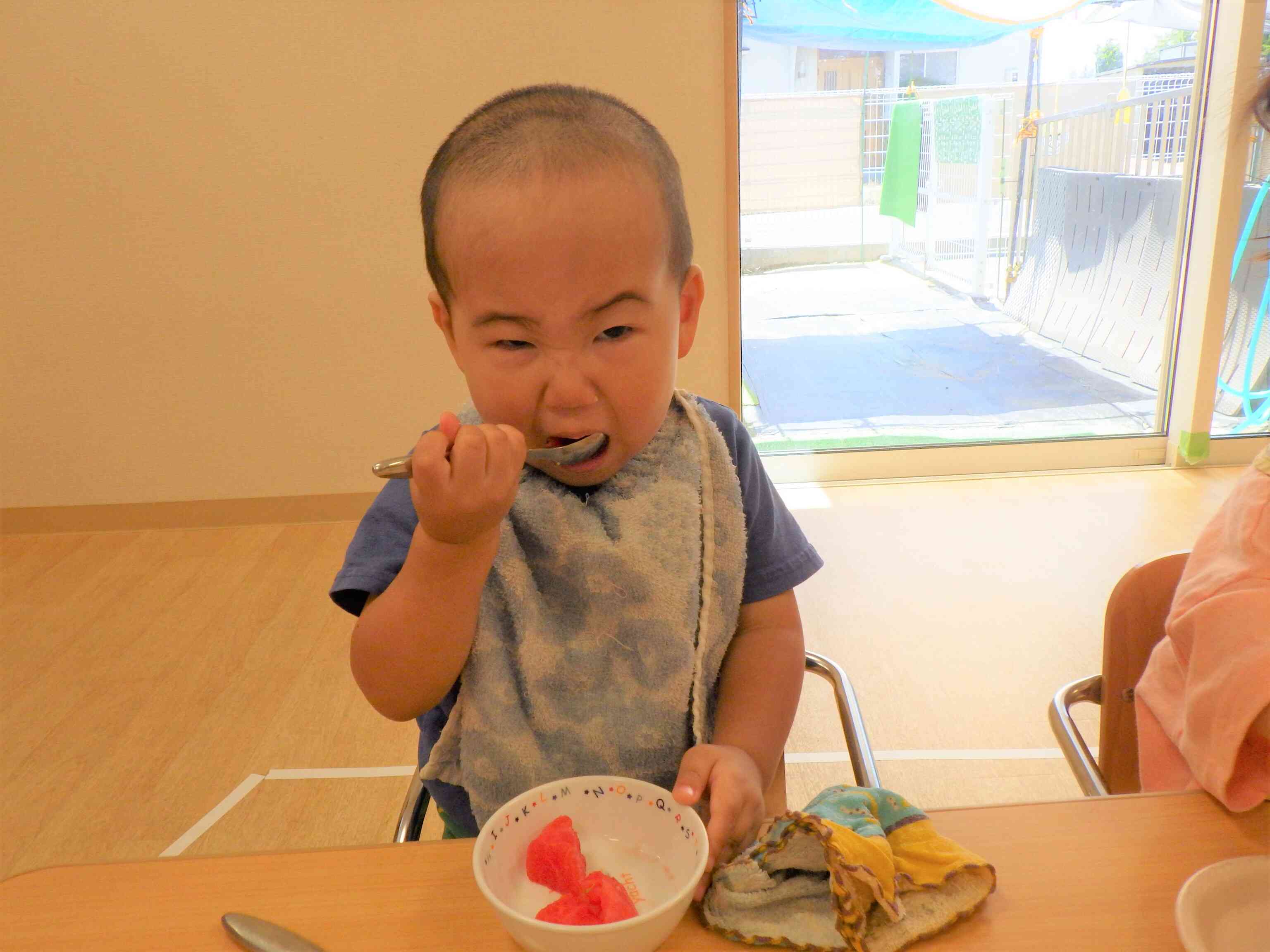 おかわり！　おかわり！　おかわりください！