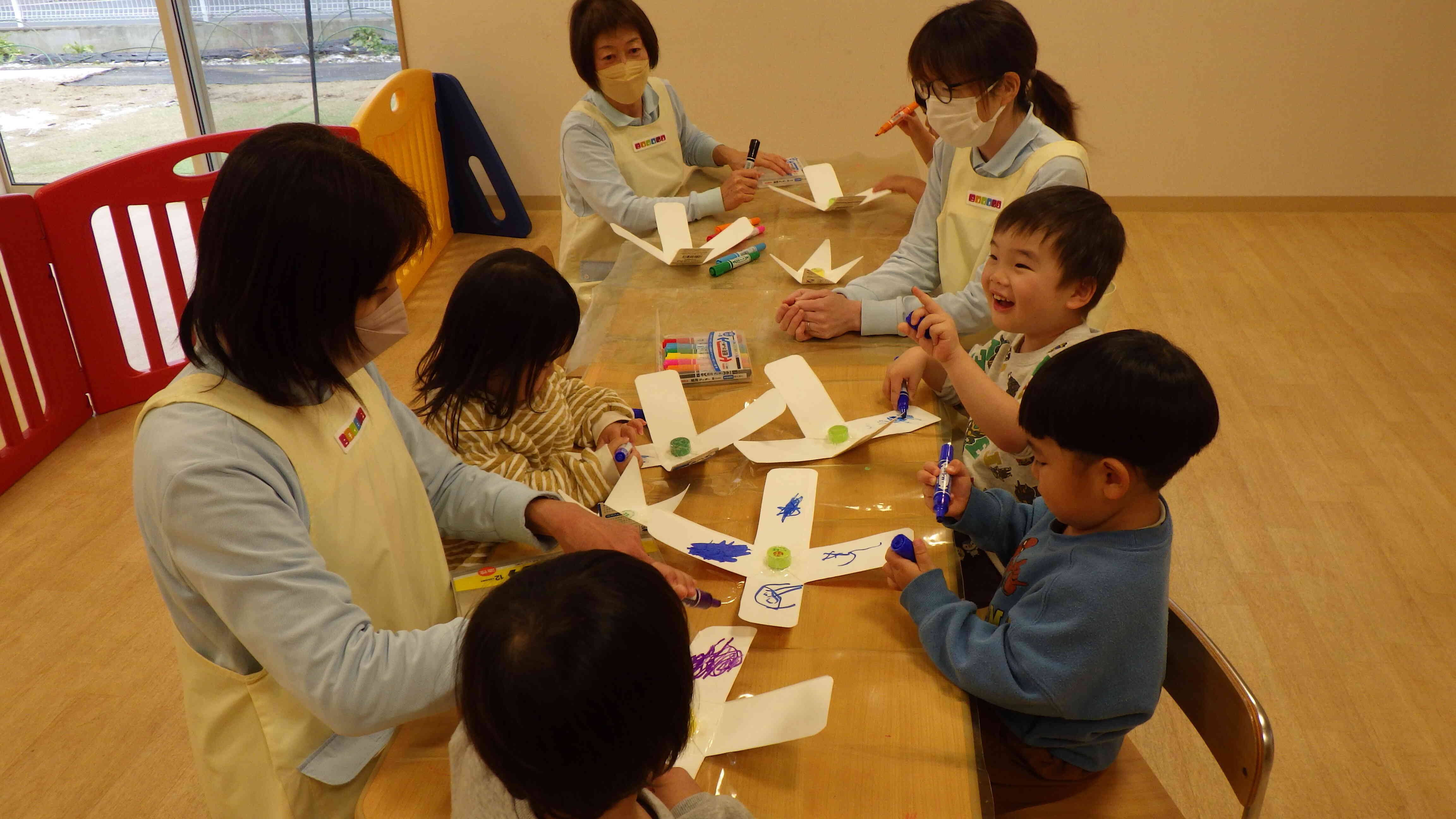 こまをつくったよ　(お正月あそびいろいろ！)